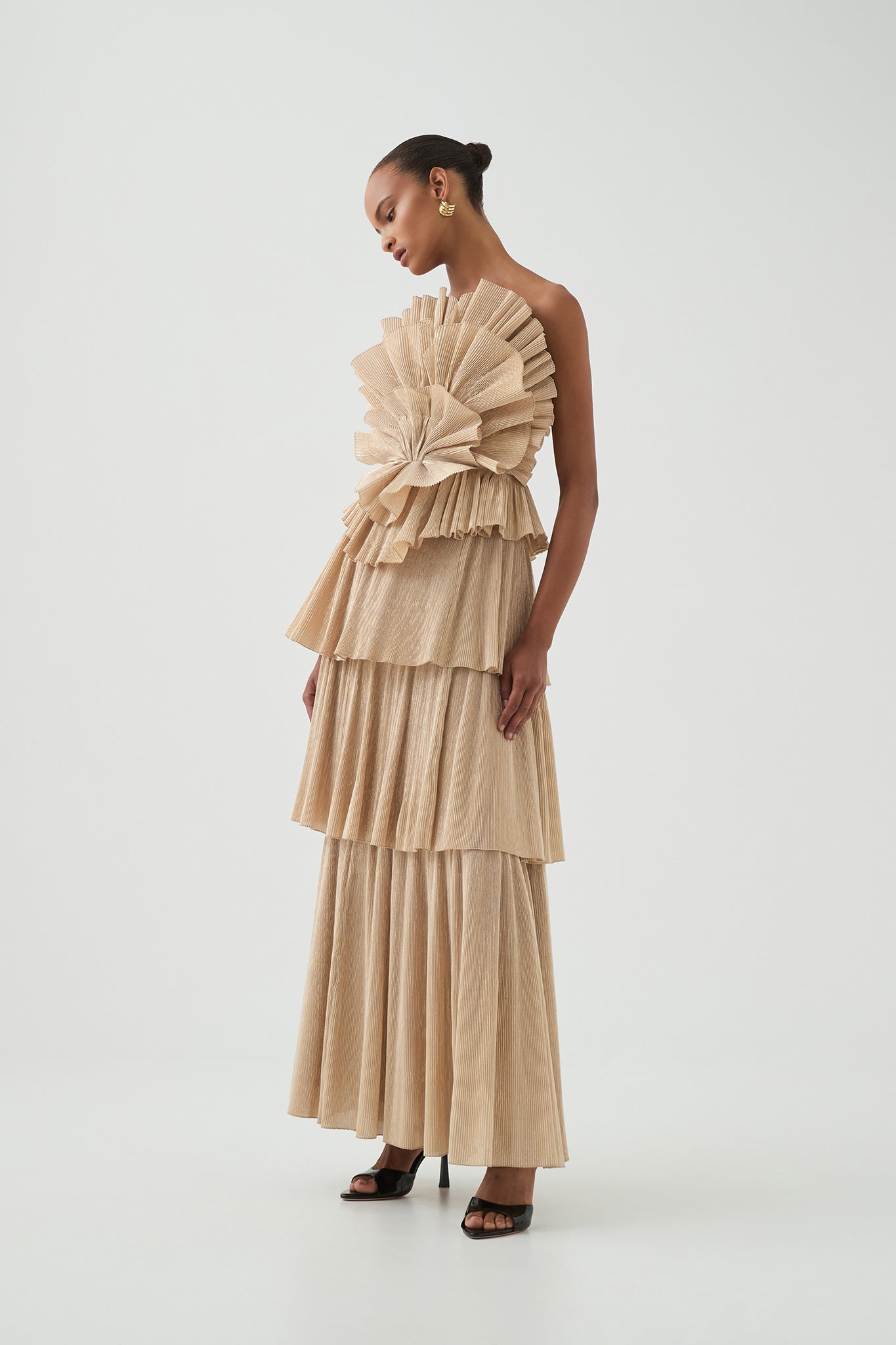Kyra Gown-GOLD / 4 Kyra Gown-GOLD / 4