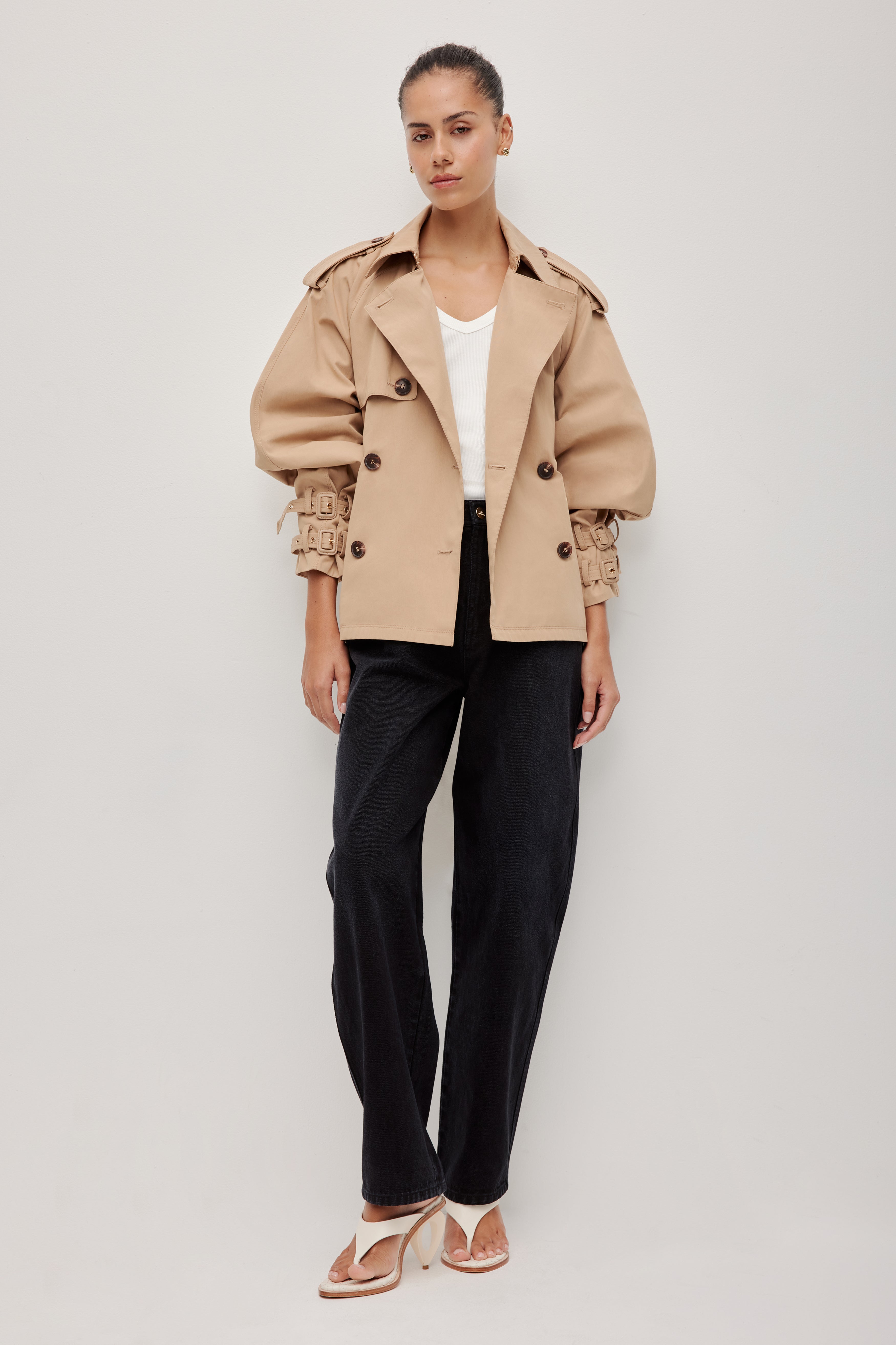 Aston Cropped Trench | Sandstone | Aje Studio – Aje International