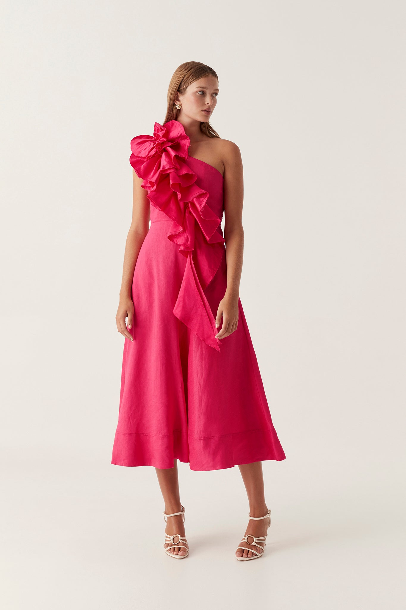 red ruffle midi dress Lace midi dress with ruffles Color: Red RASARIO Online Boutique 42 (FR) / Red