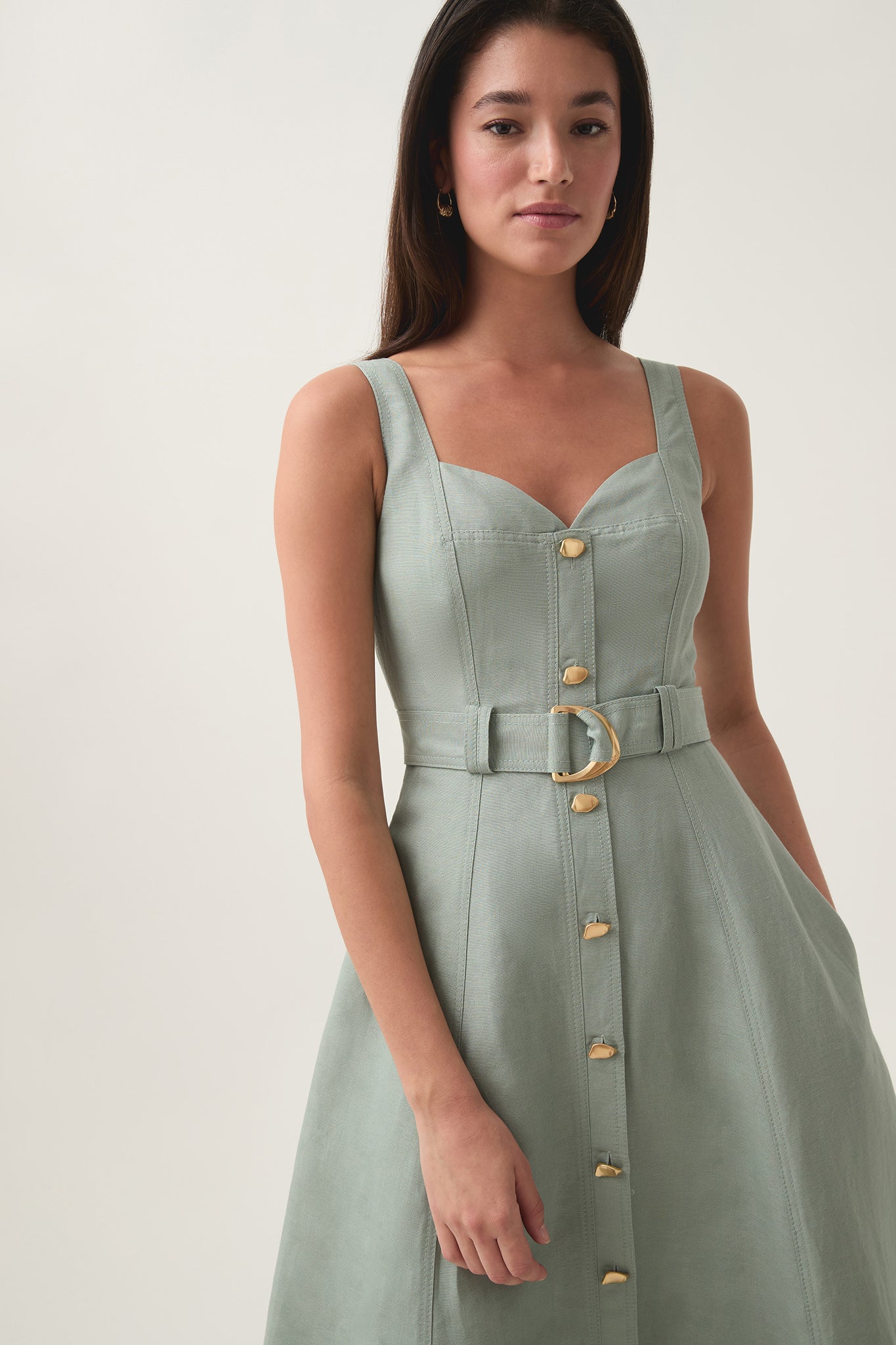 aje clay belted midi dress AJE Clay Belted Midi Dress Size 6 RRP $475 hire price $70