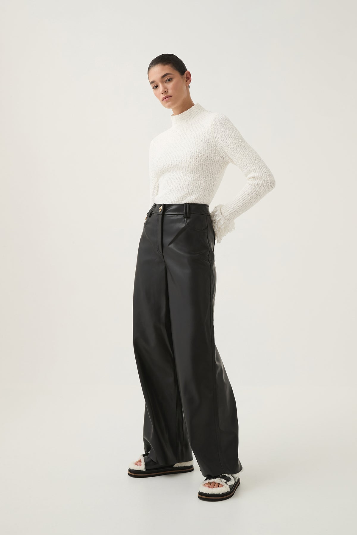 Constantina Pant | Black | Aje – Aje International