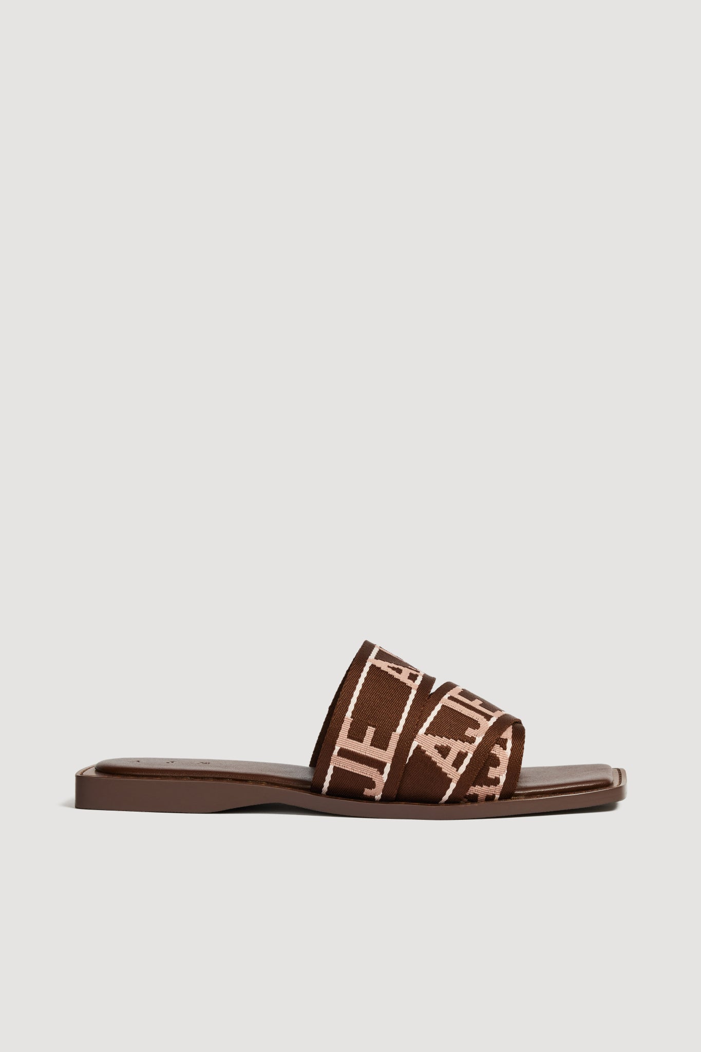24CO7214_CHOC_2_1759286967
