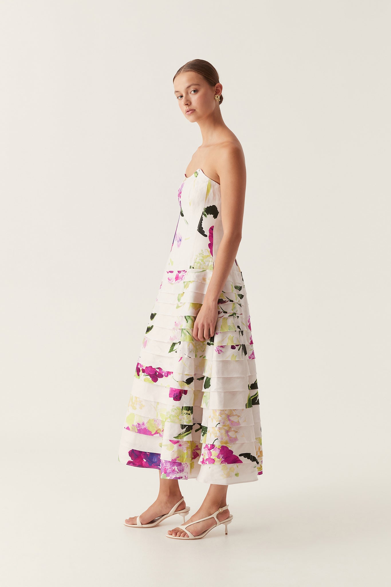 aje victoria midi dress AJE victoria midi dress by Aje