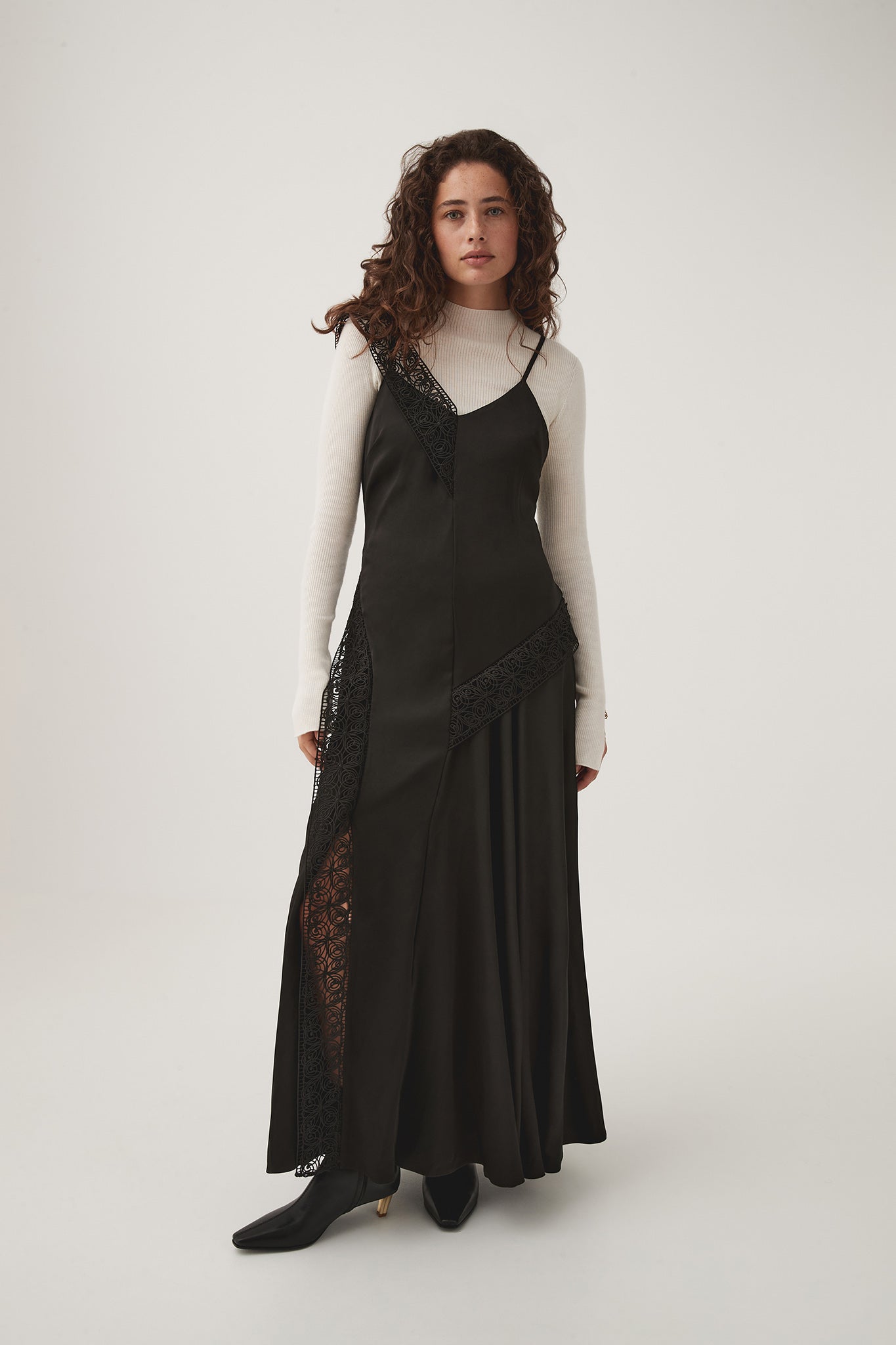 Spirit Lace Maxi Dress-BLACK / 8 Spirit Lace Maxi Dress-BLACK / 8