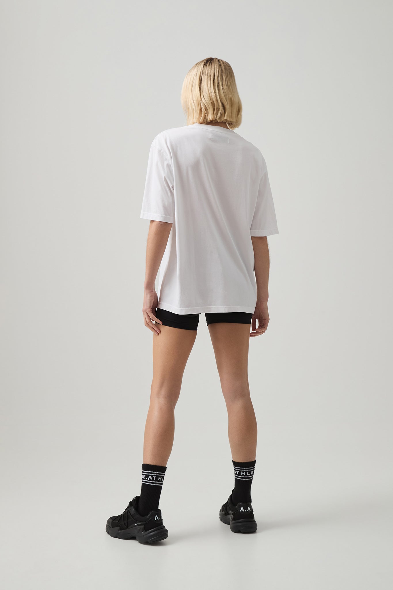 251AA1117_WHT_6_1722569800