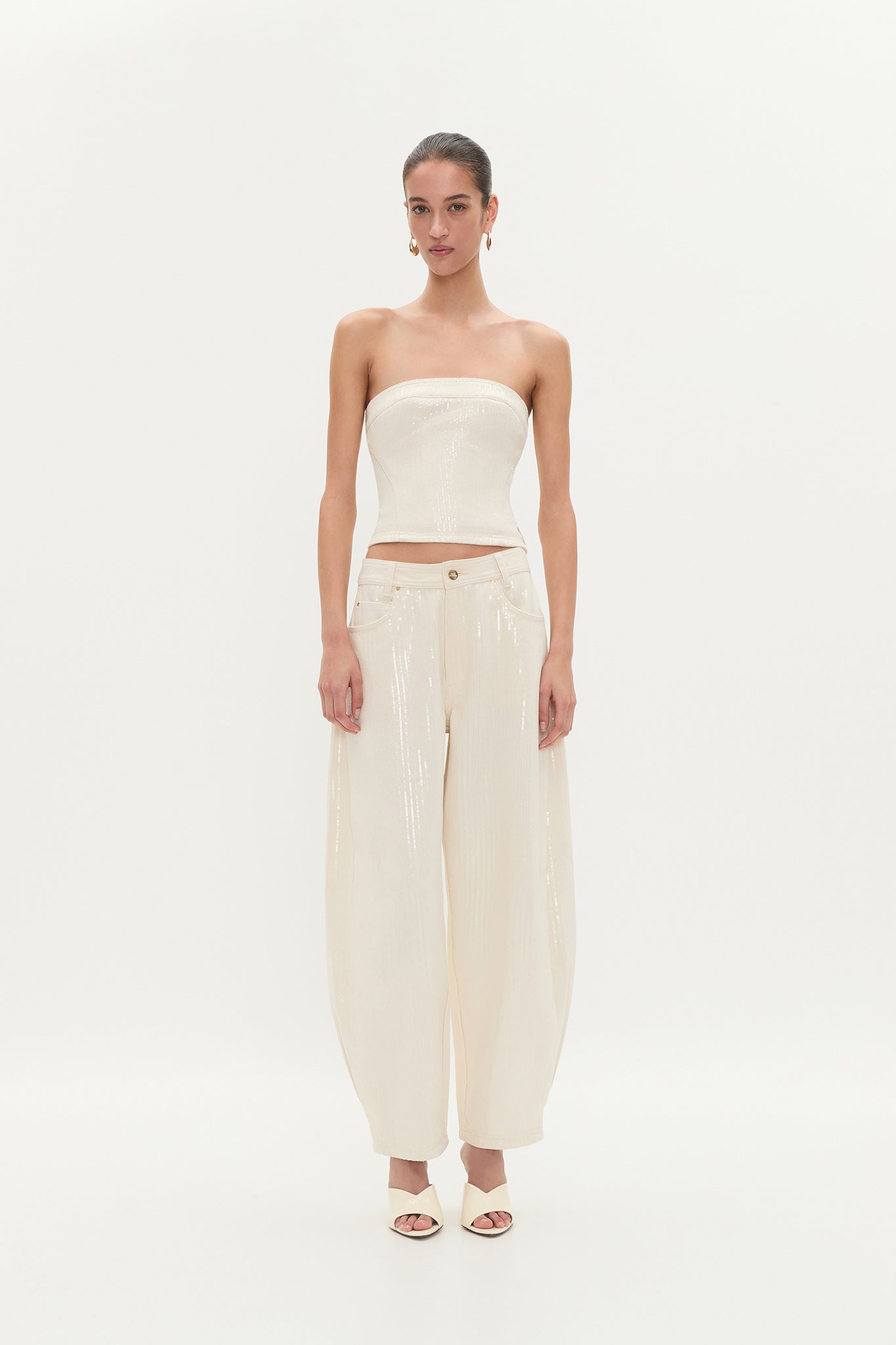 254AS1014_DAYLIGHT_3_1751326176