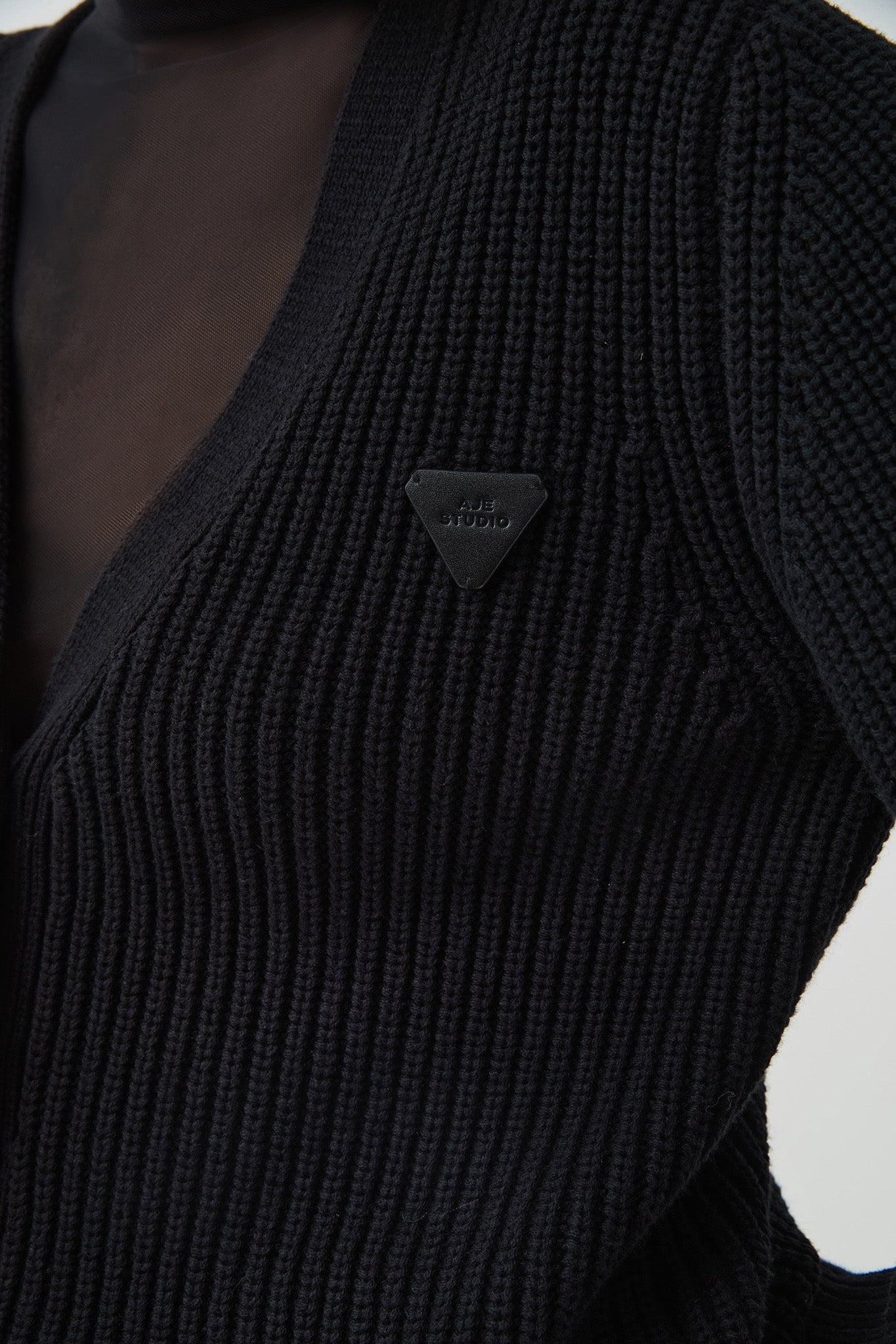 254AS2015_BLK_4_1747715875