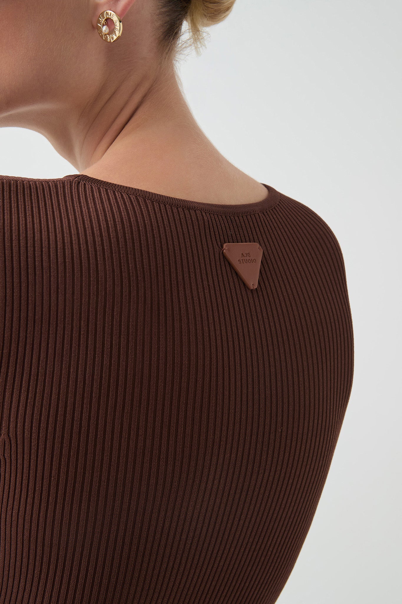 254AS5028_ESPRESSO_7_1747715918