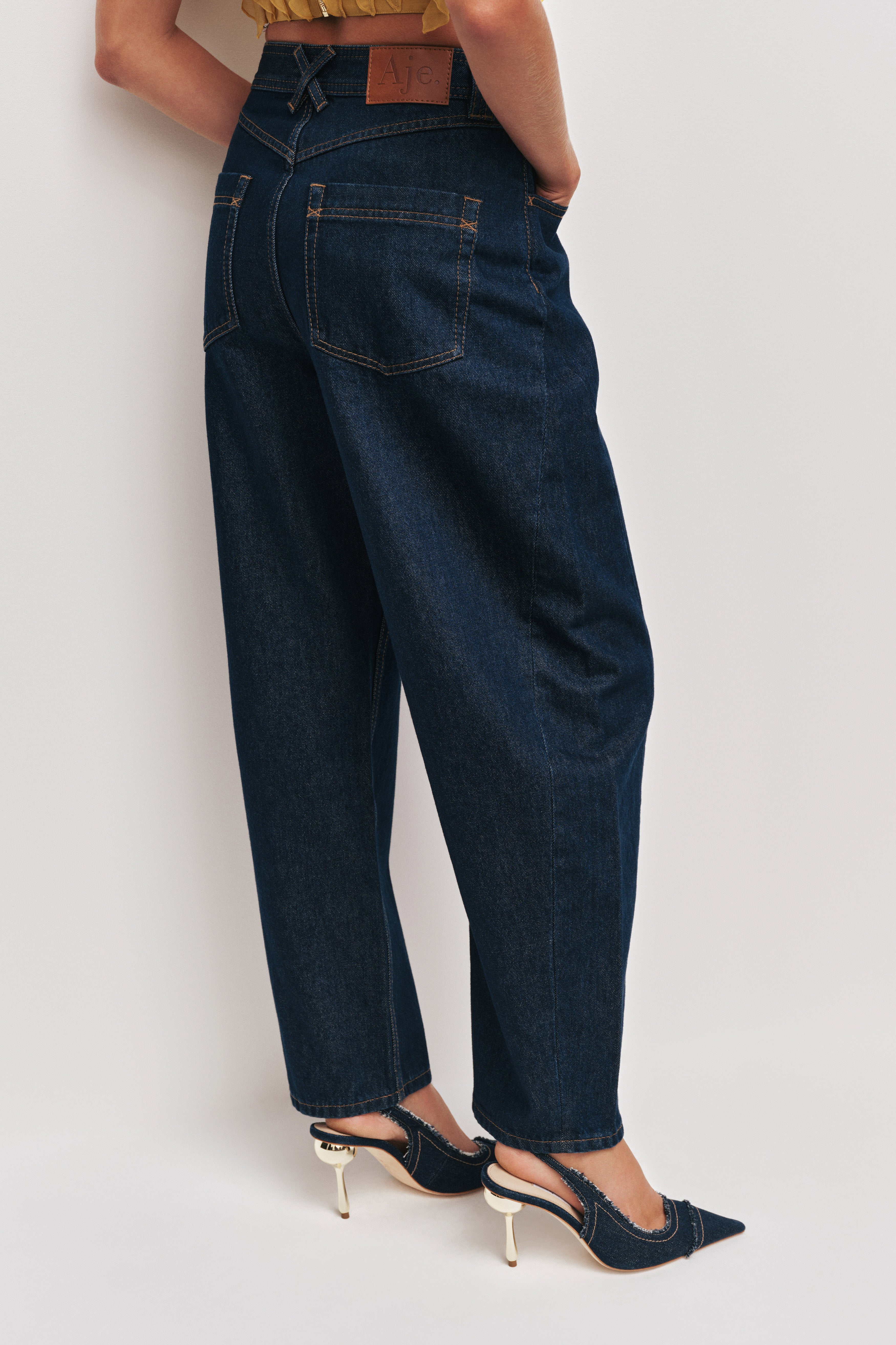 25CO3105_INDGO-WASH_6_1759037467