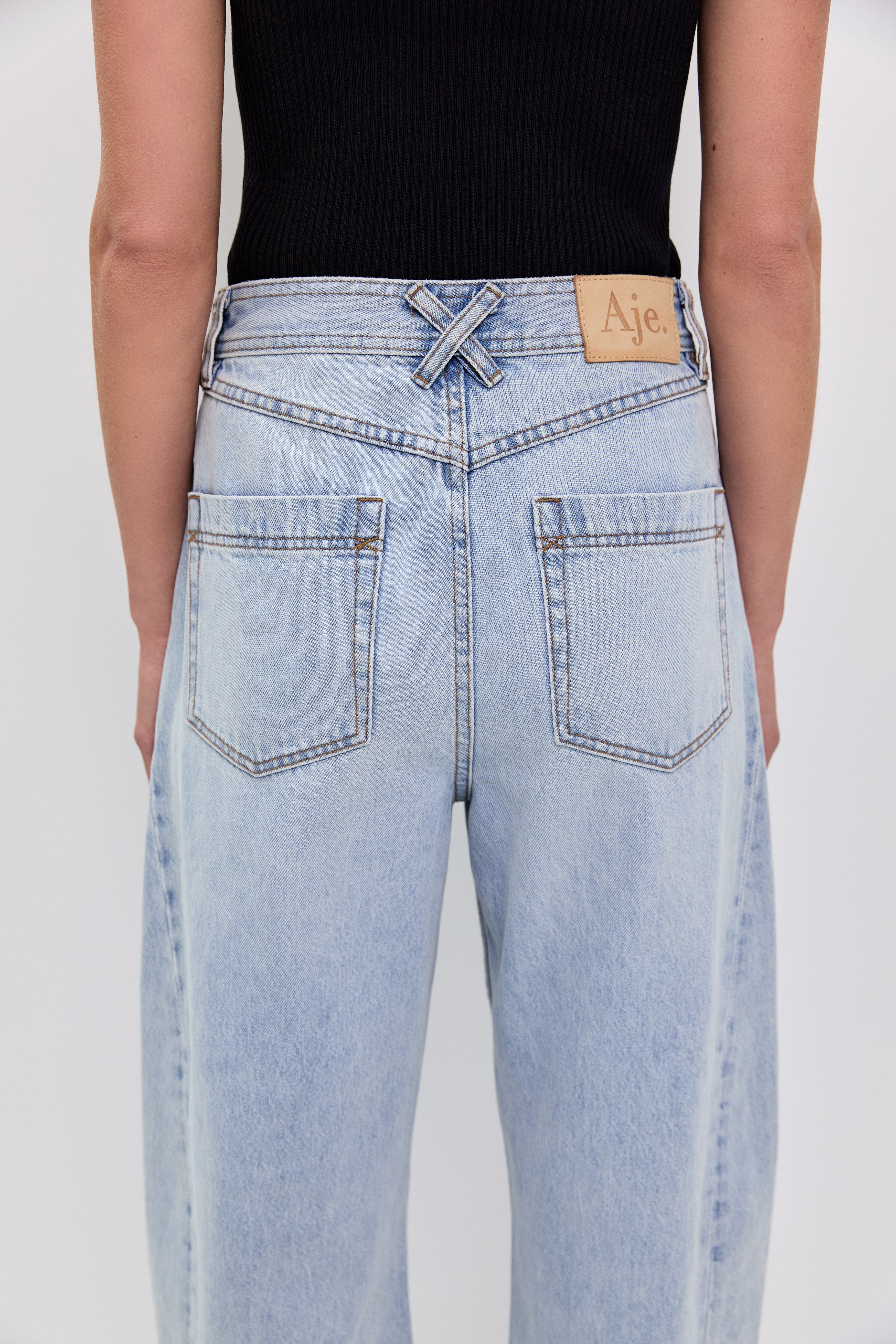 25CO3105_LT-WSH-BLU_6_1771901459