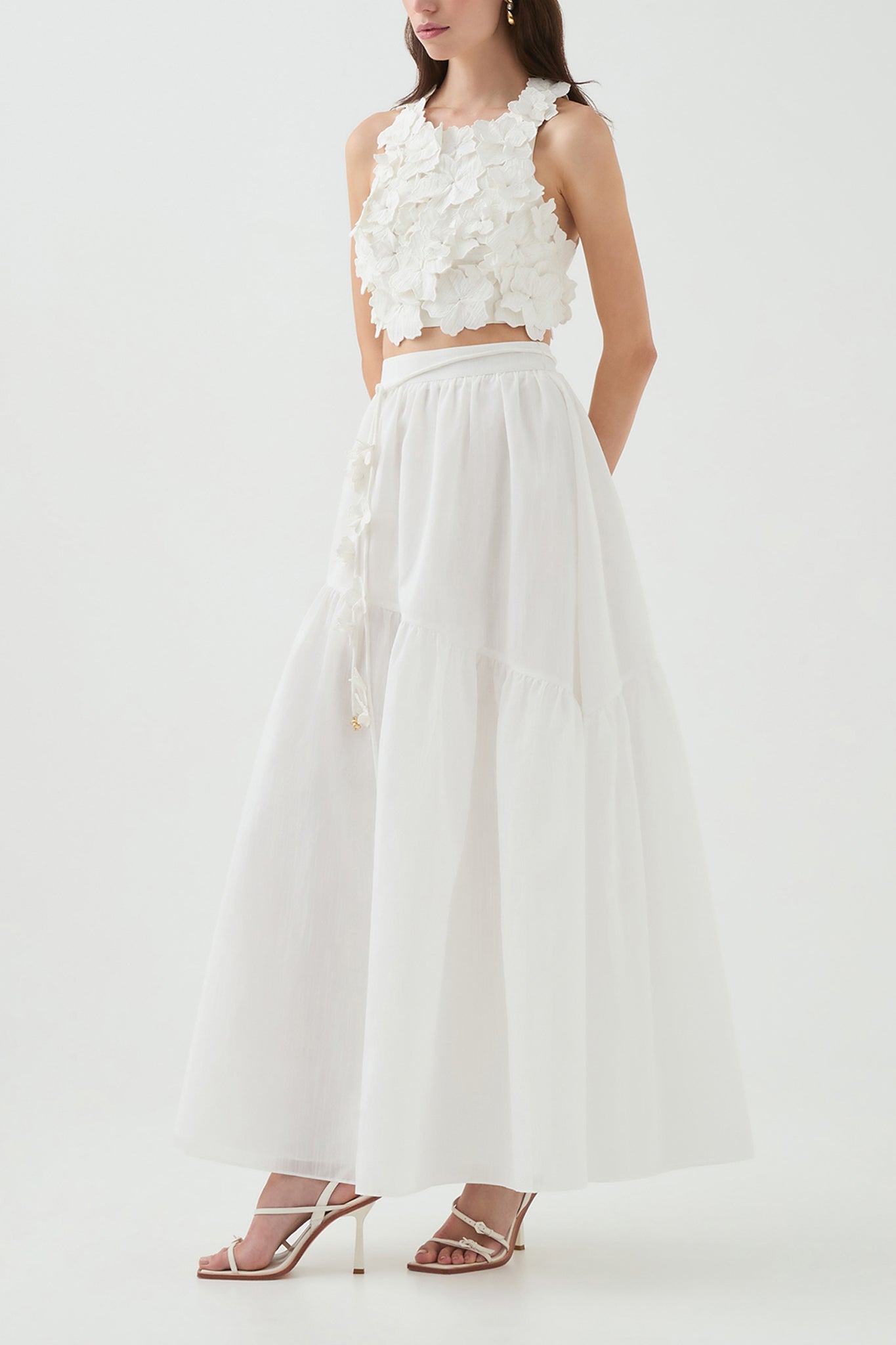 25RE1075_IVRY_4_1754286297