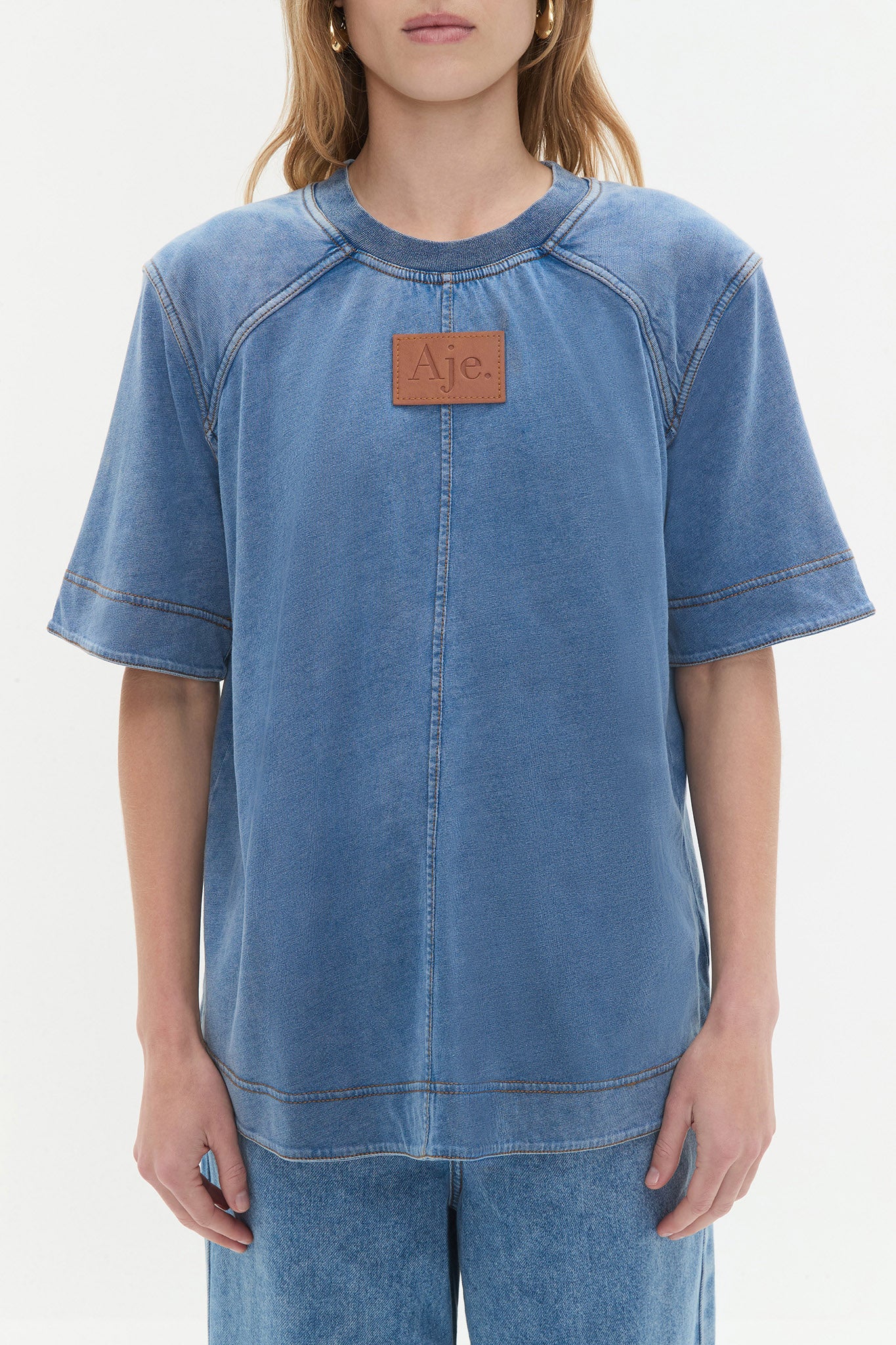 25SS1433_CSTL-WSH_4_1750739848