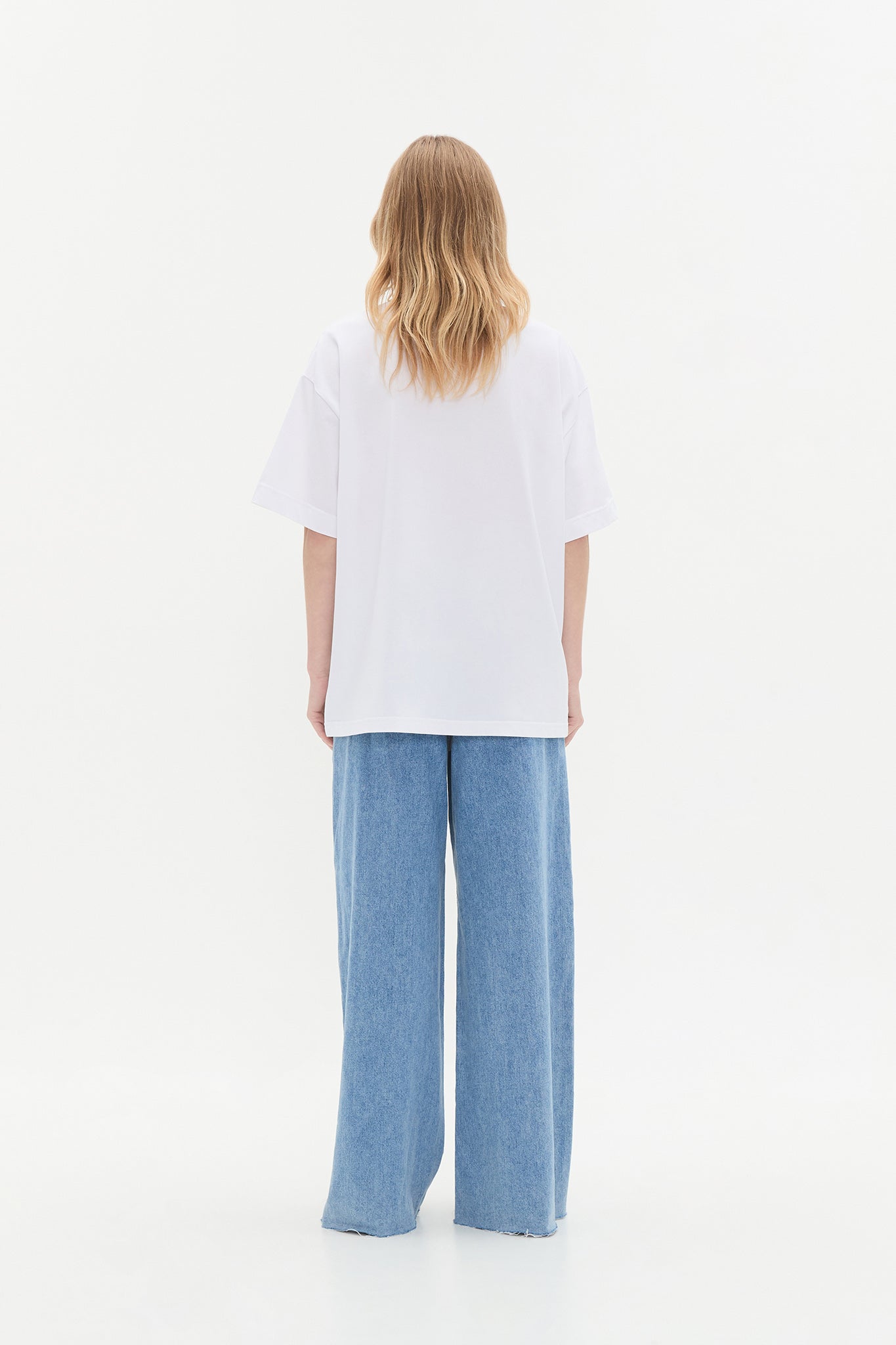 25SS1480_WHT-STRSLT_7_1750739165