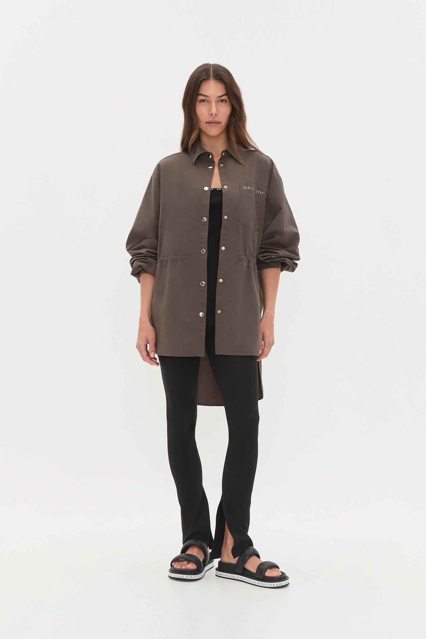 261AA1008_OLV_3_1752730122