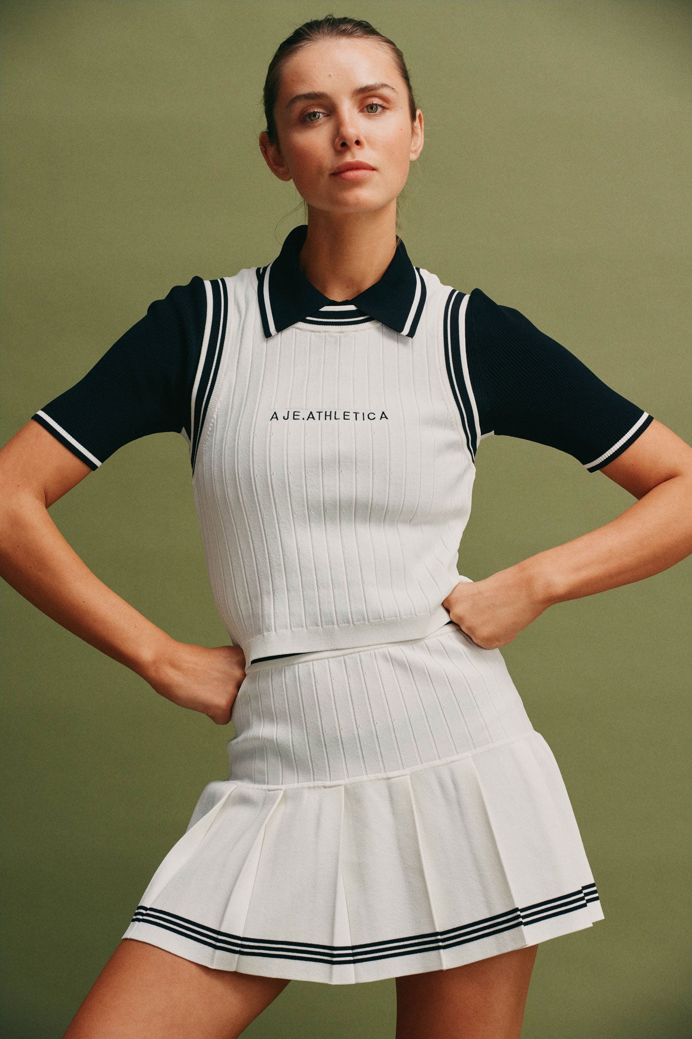 261AA1009_WHT_8_1756172606