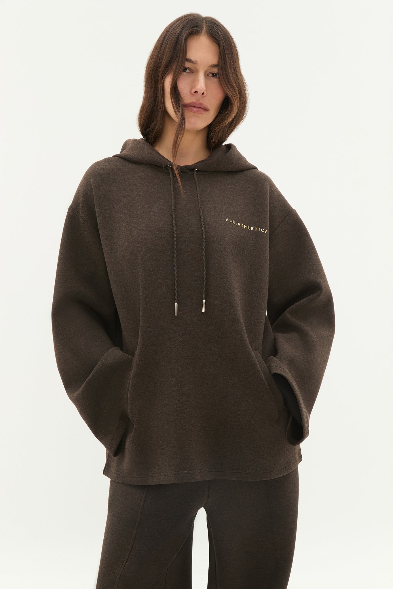 261AA1045_CHOC-MARLE_4_1750813094