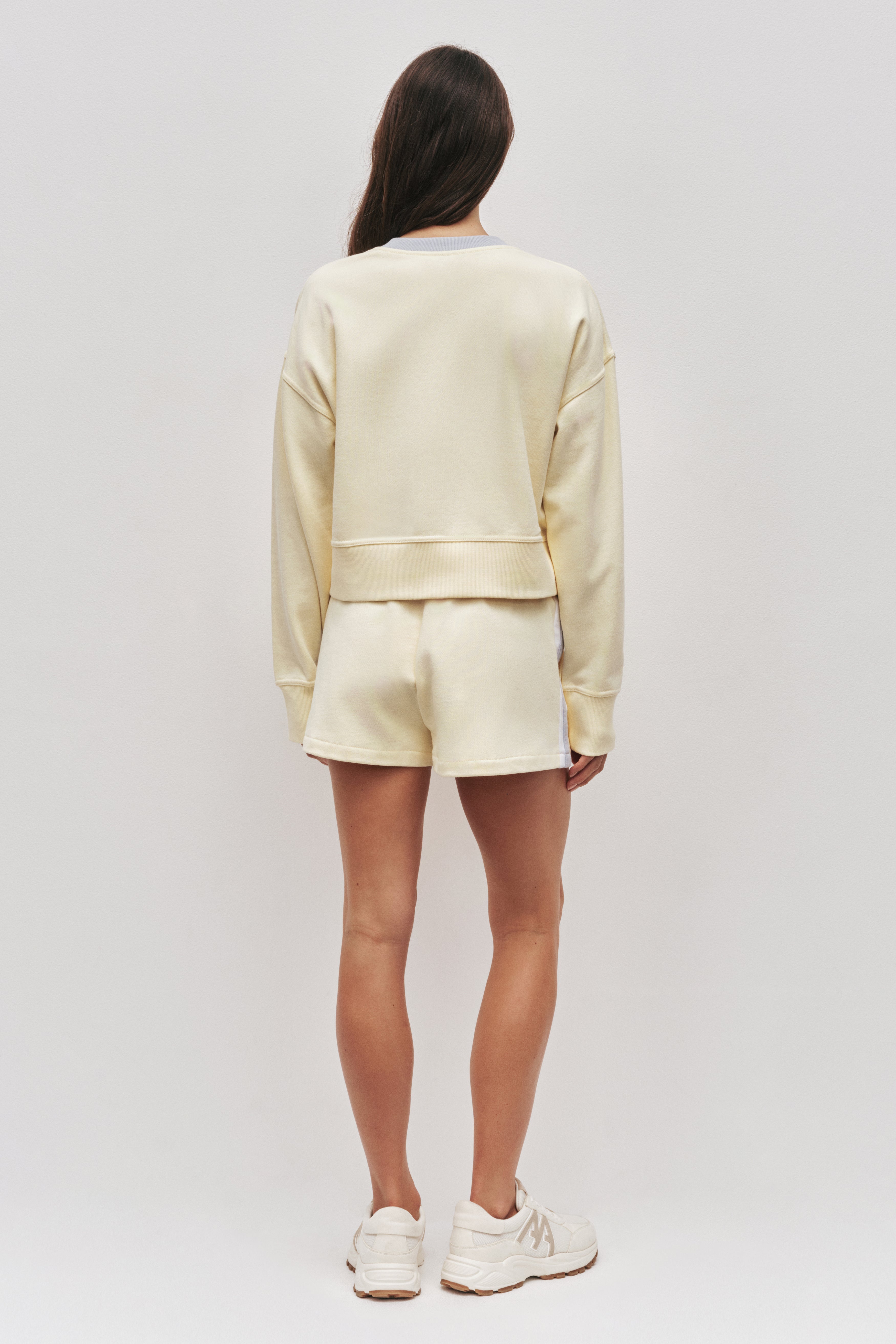 261AA1051_LMN_7_1760334256