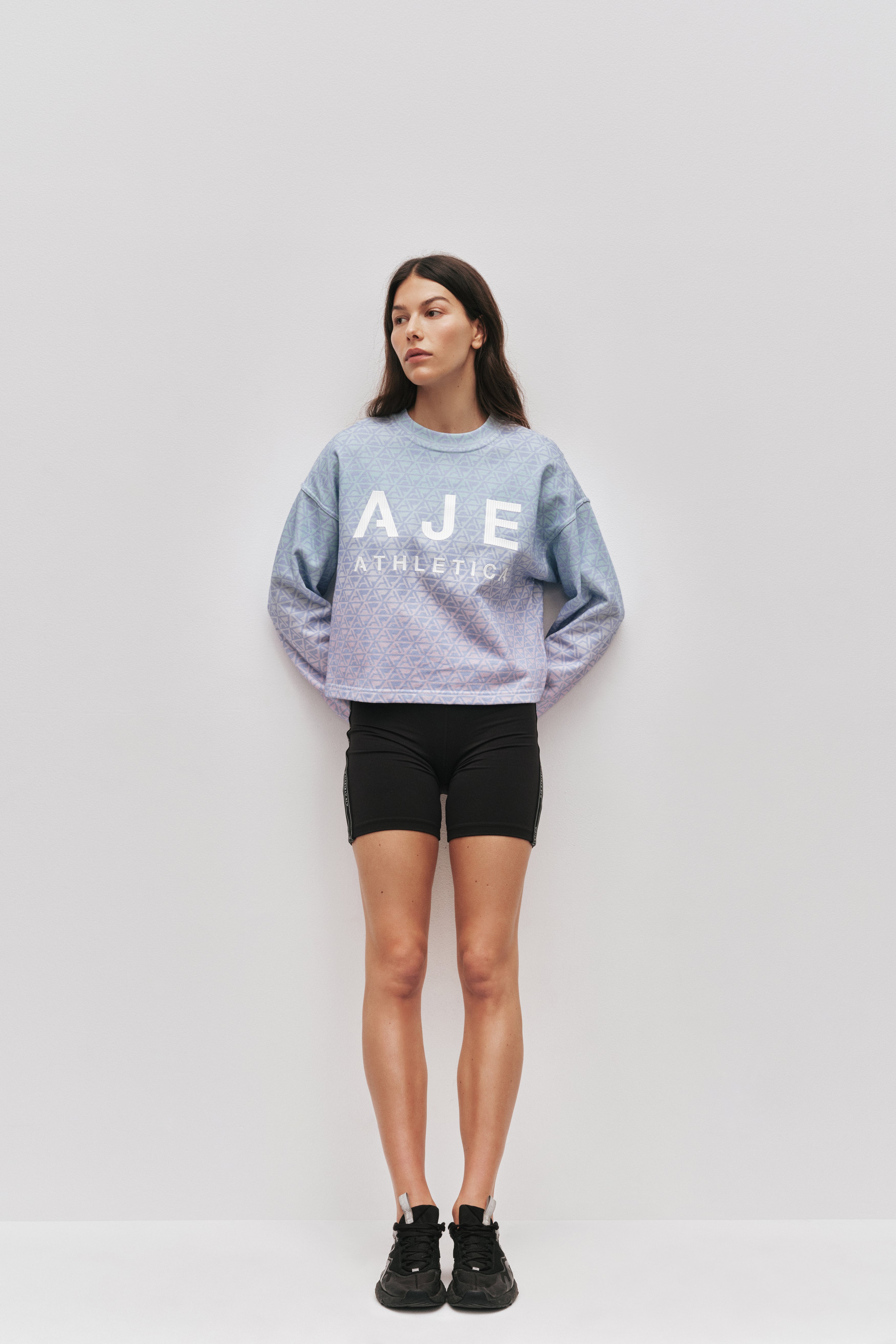 261AA1054_GEO-PSTL_1_1756812332