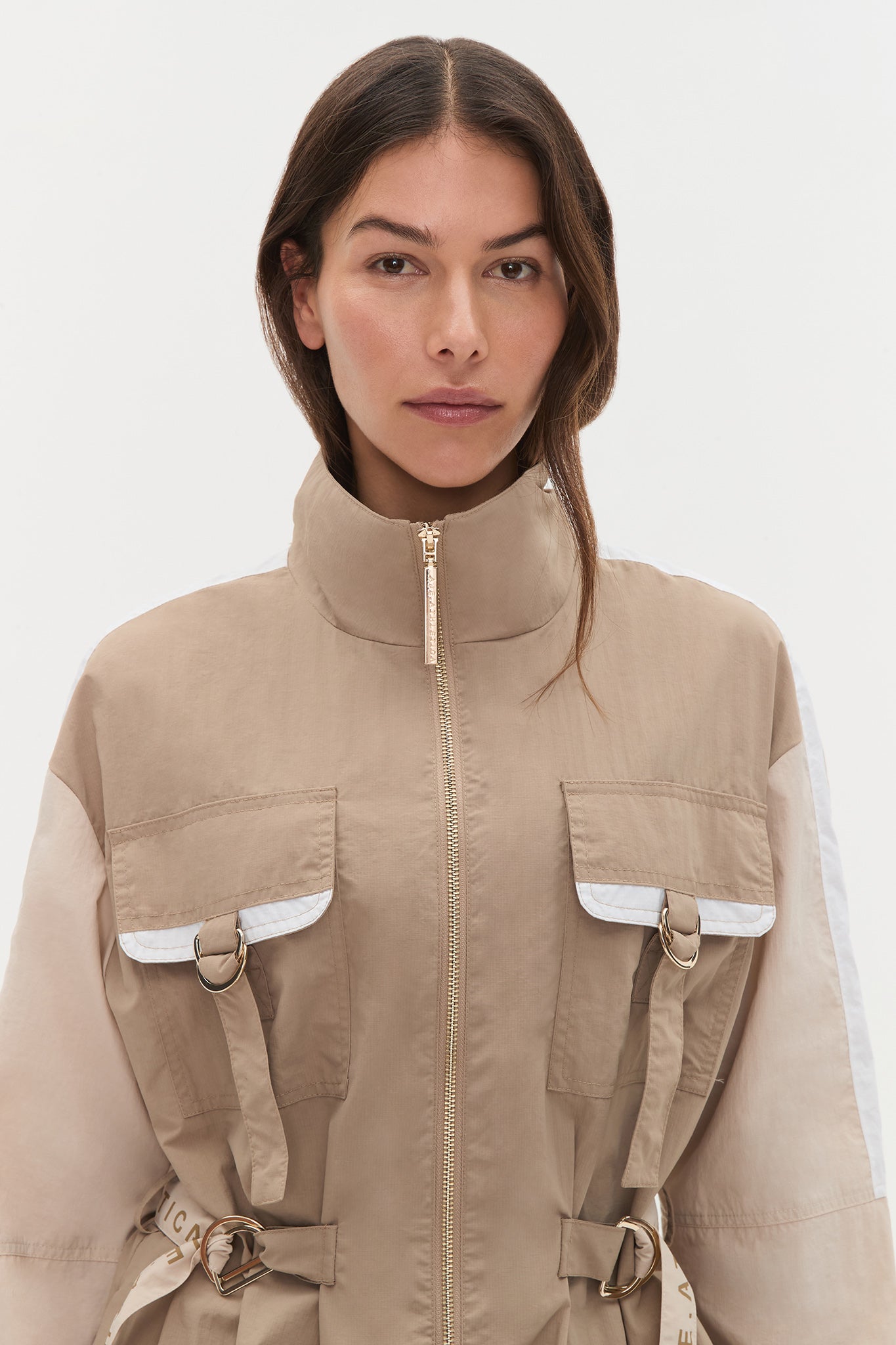 261AA2027_DNE_5_1752725540