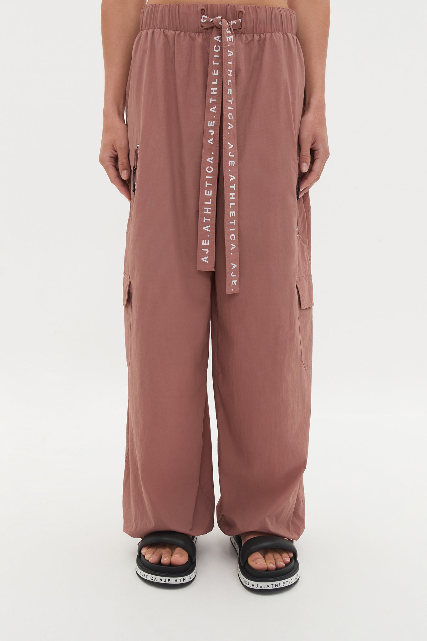 Belted Ripstop Pant 502