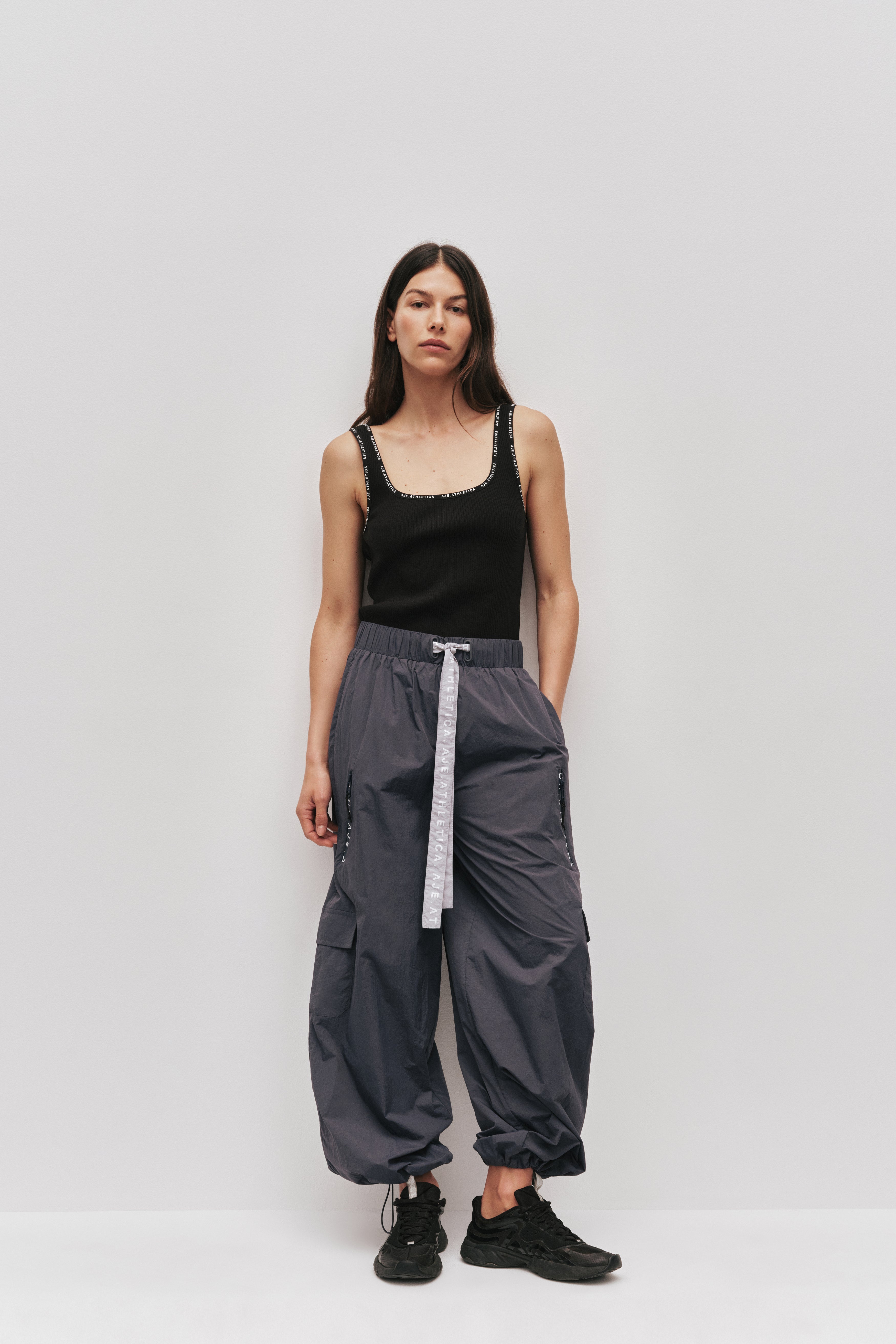 261AA3027_STEEL_1_1756811718