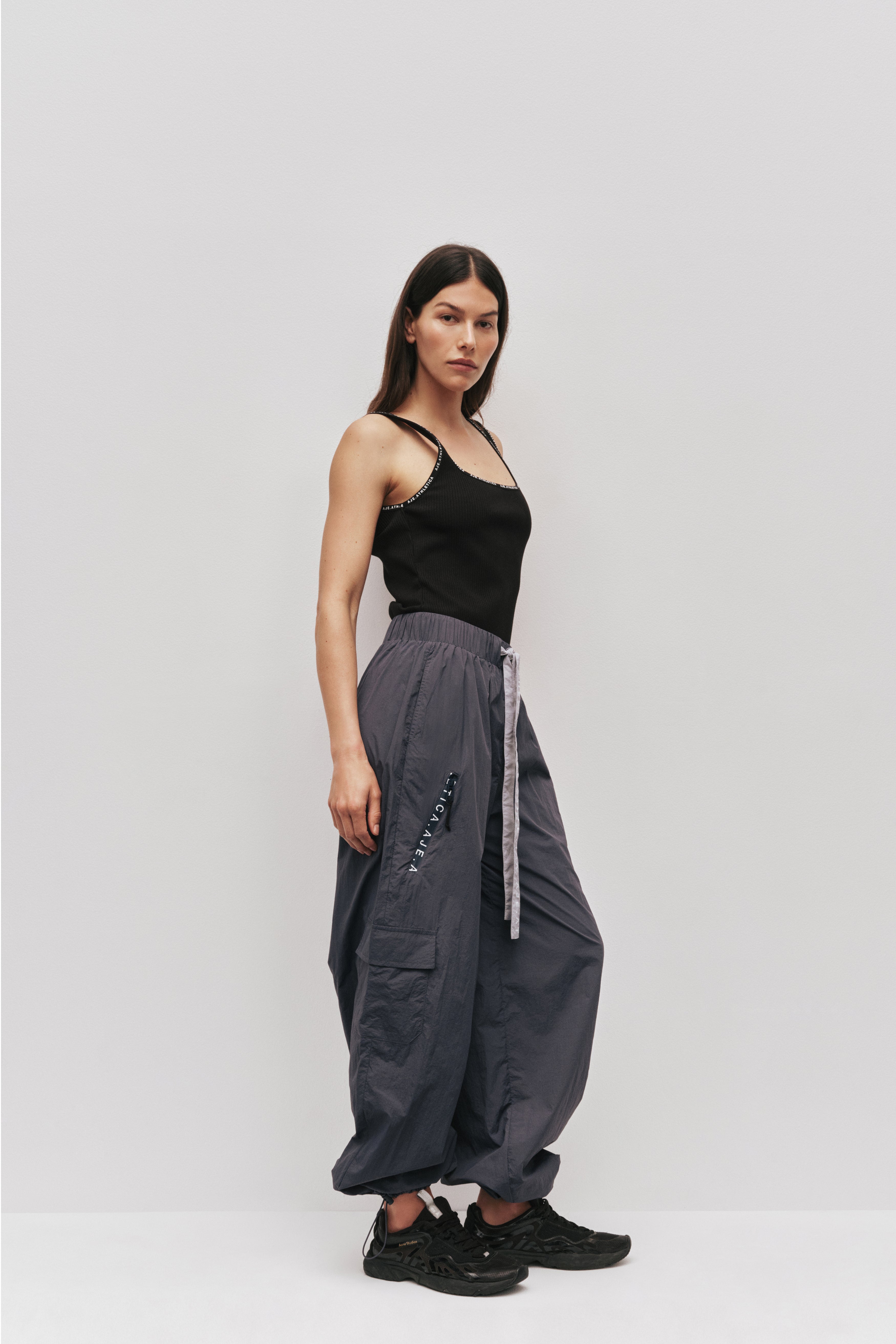 261AA3027_STEEL_3_1756811712