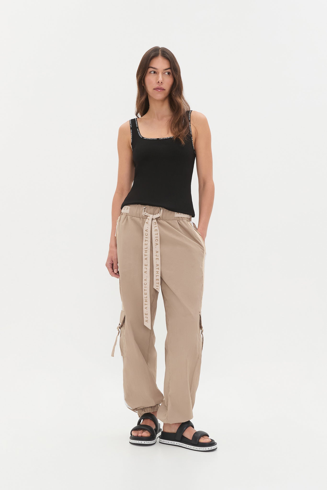 261AA3029_DNE_4_1752727970