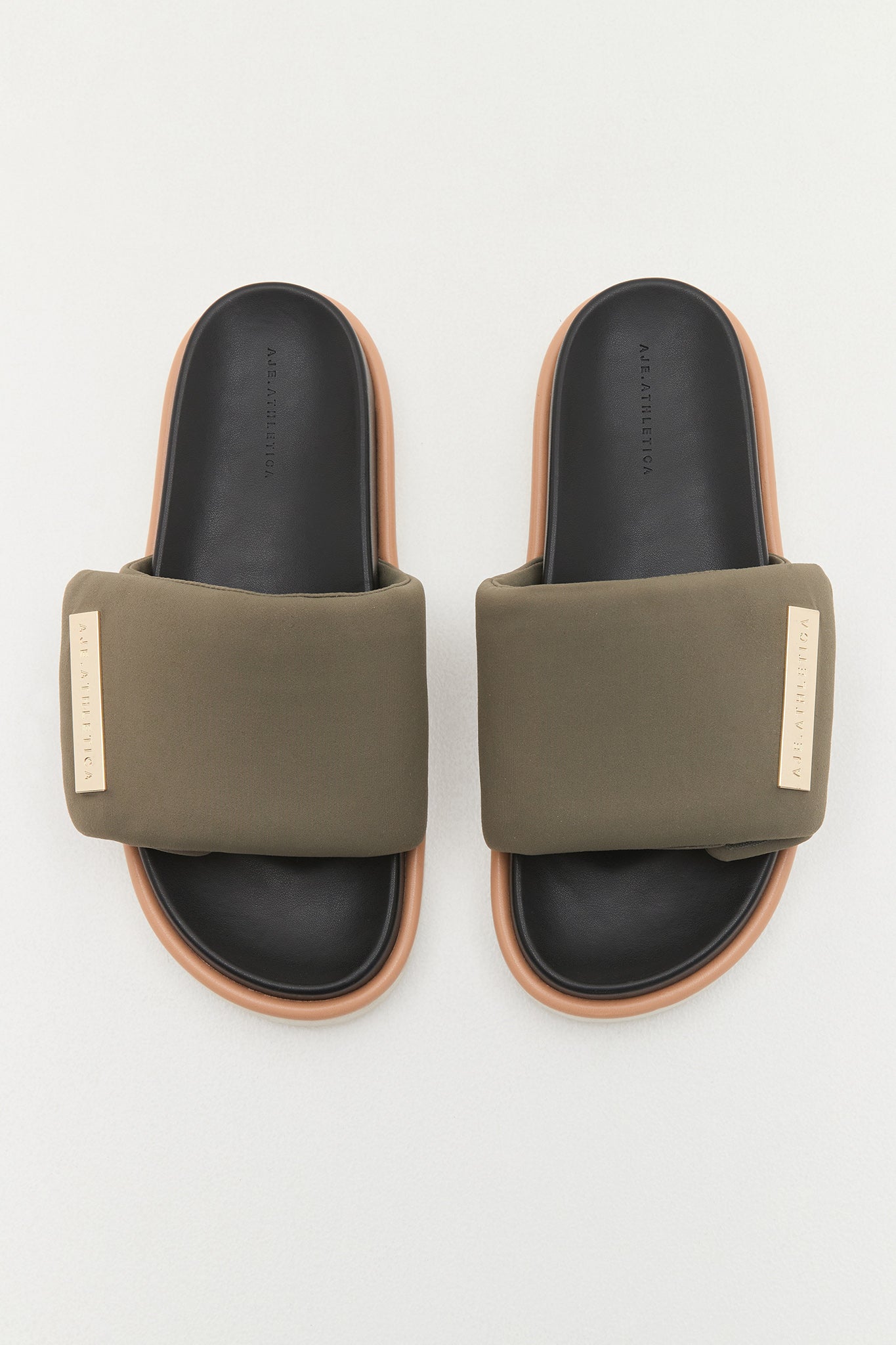 261AA7266_KHA_3_1752728625