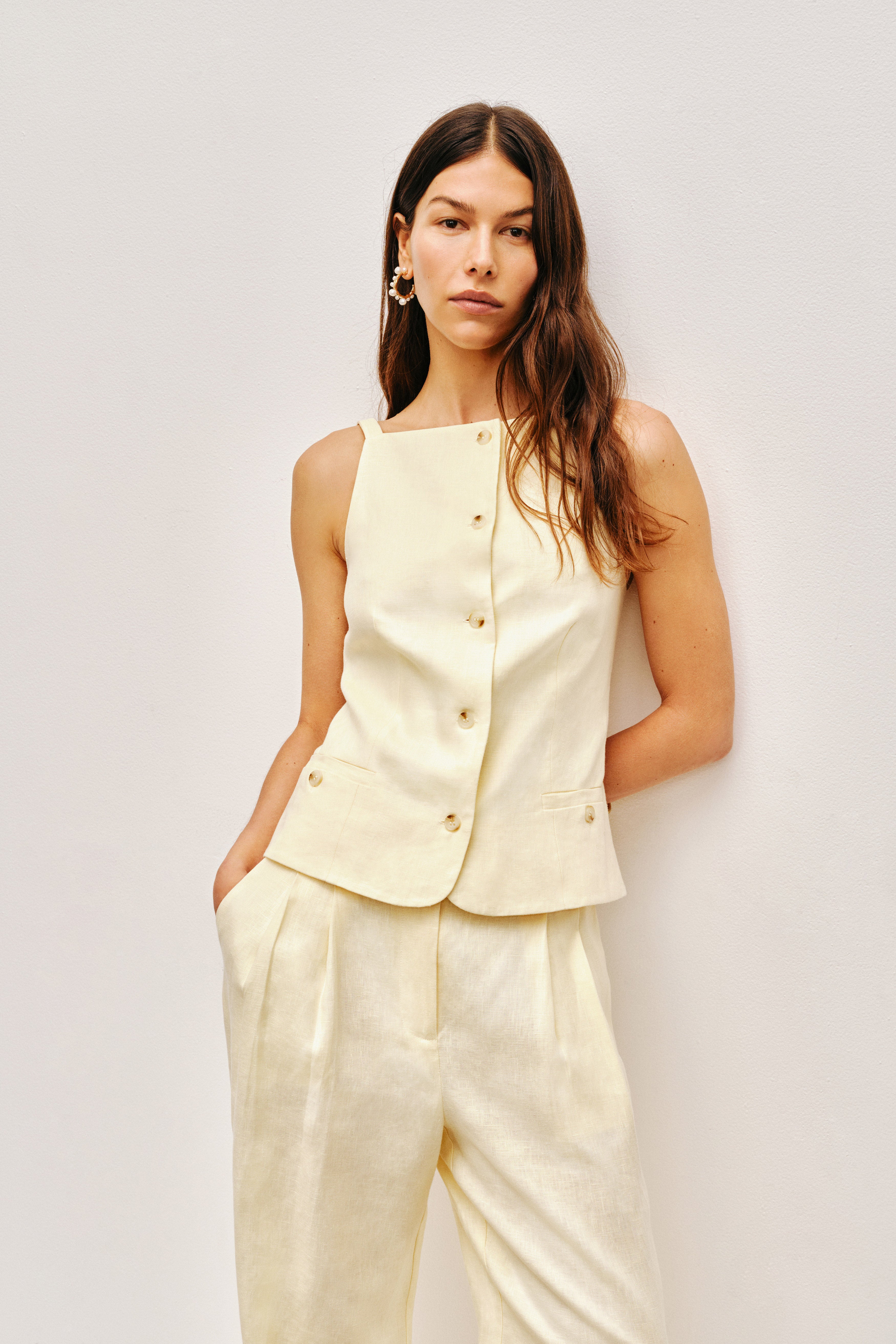 Relle Tailored Vest