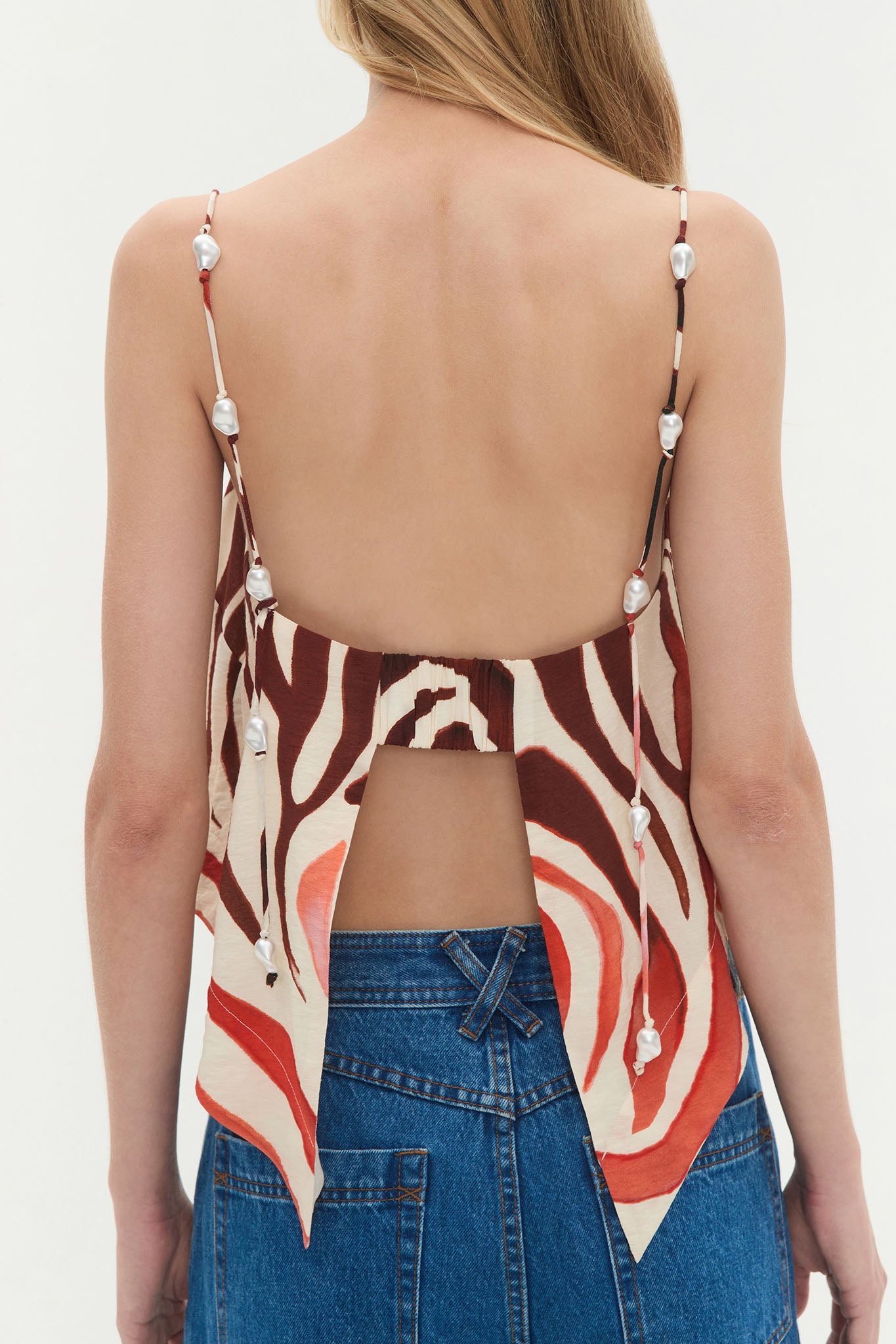 261AS1047_OM-ZEB_7_1753142470