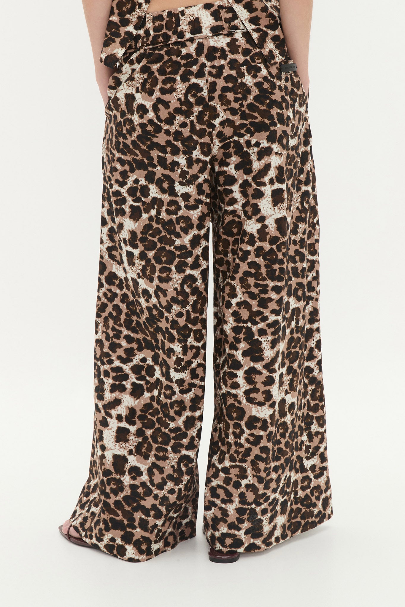 261AS3005_LPRD_5_1753142568