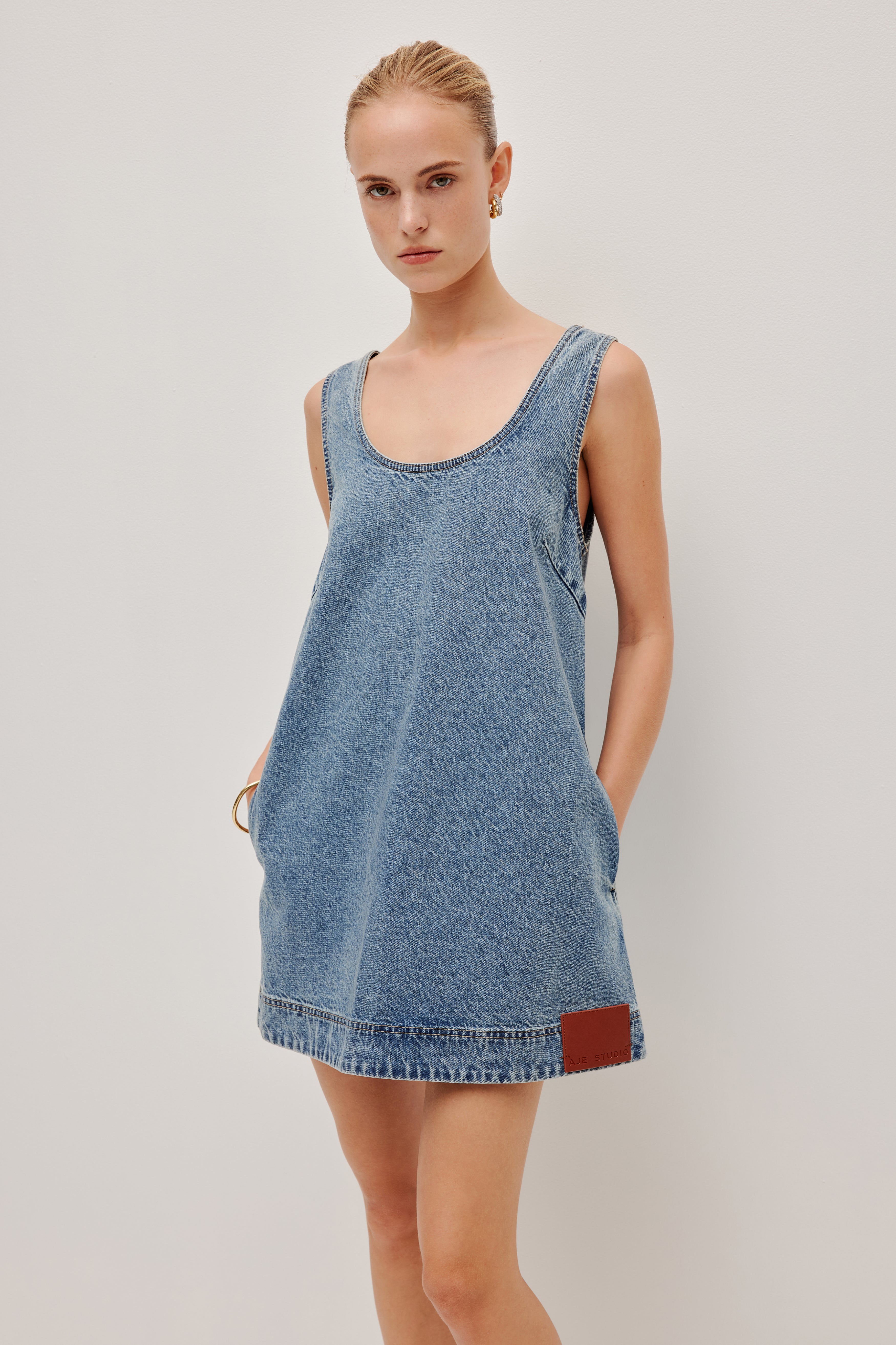 261AS5001_90S-WSH_10_1767063800