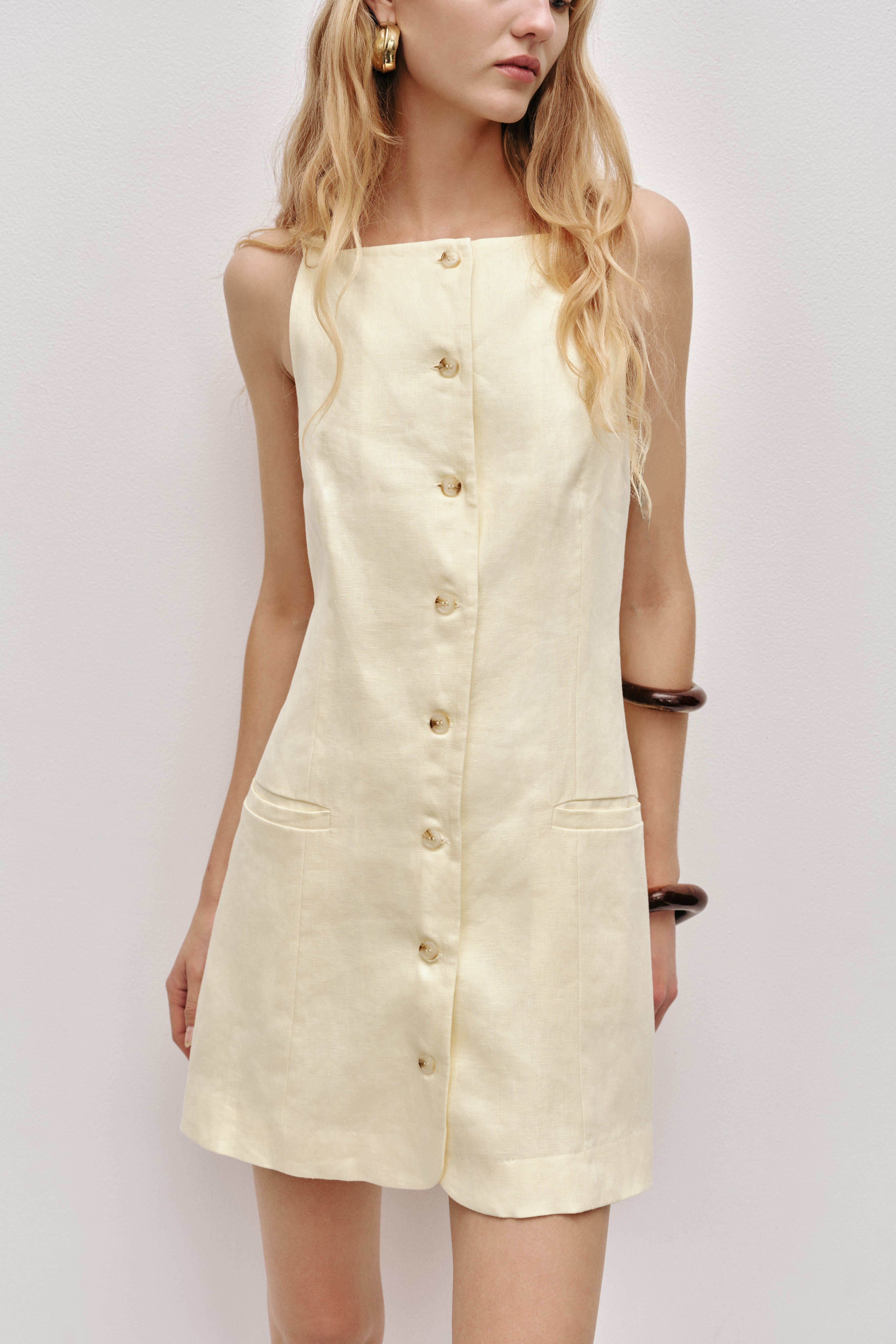 261AS5004_BUTTER_3_1756902415