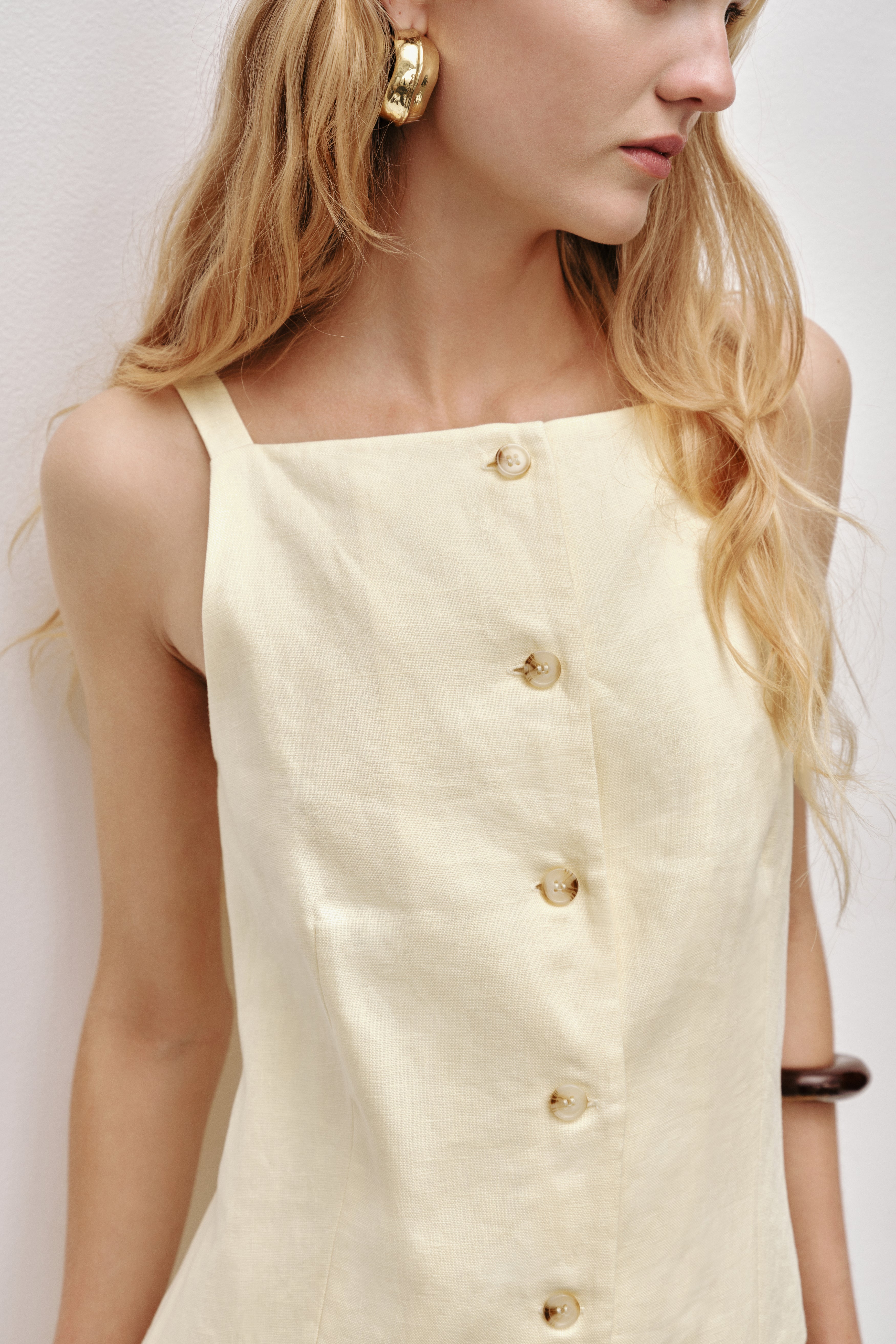 261AS5004_BUTTER_4_1756902404