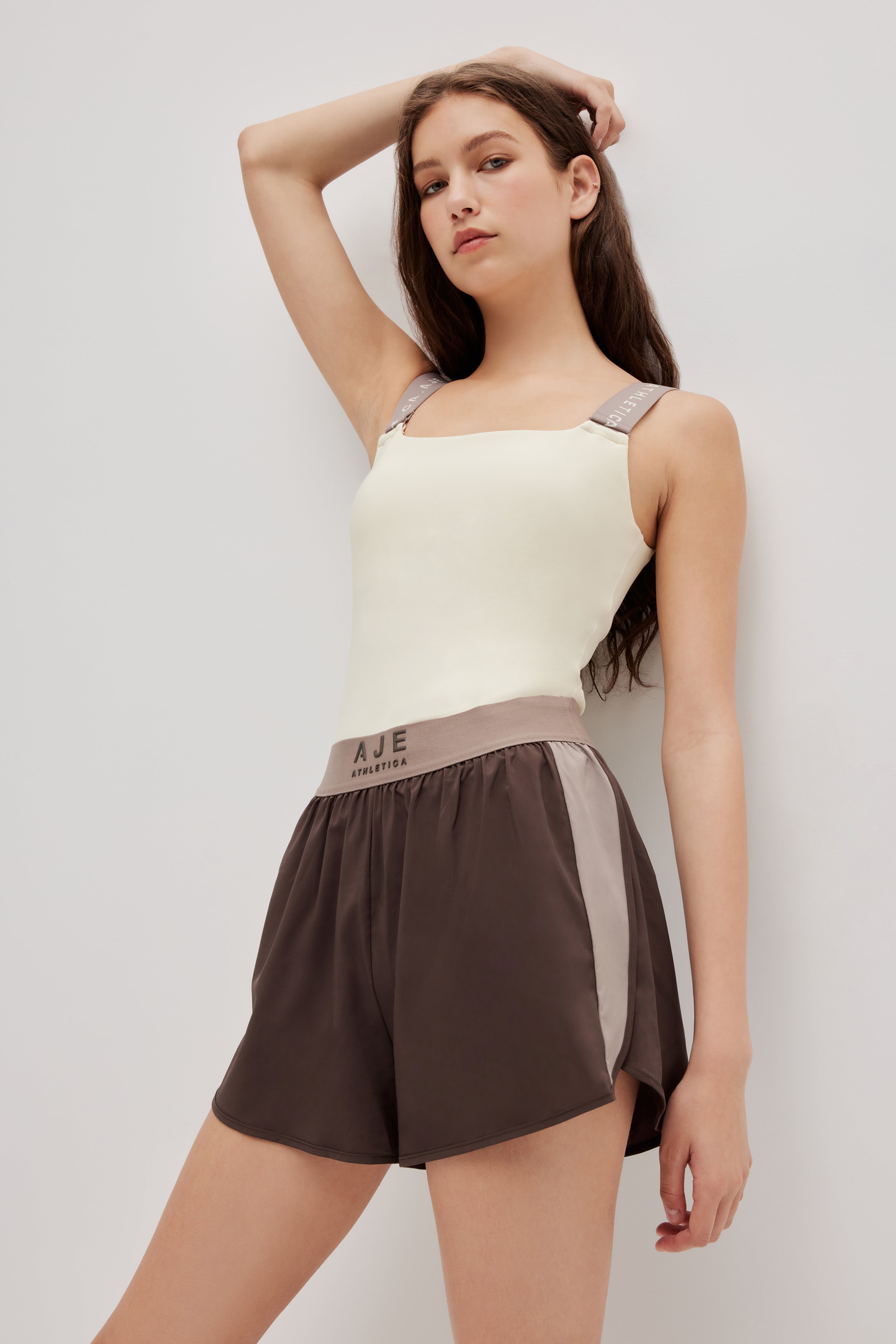 262AA1009_BUTTER_3_1761712199