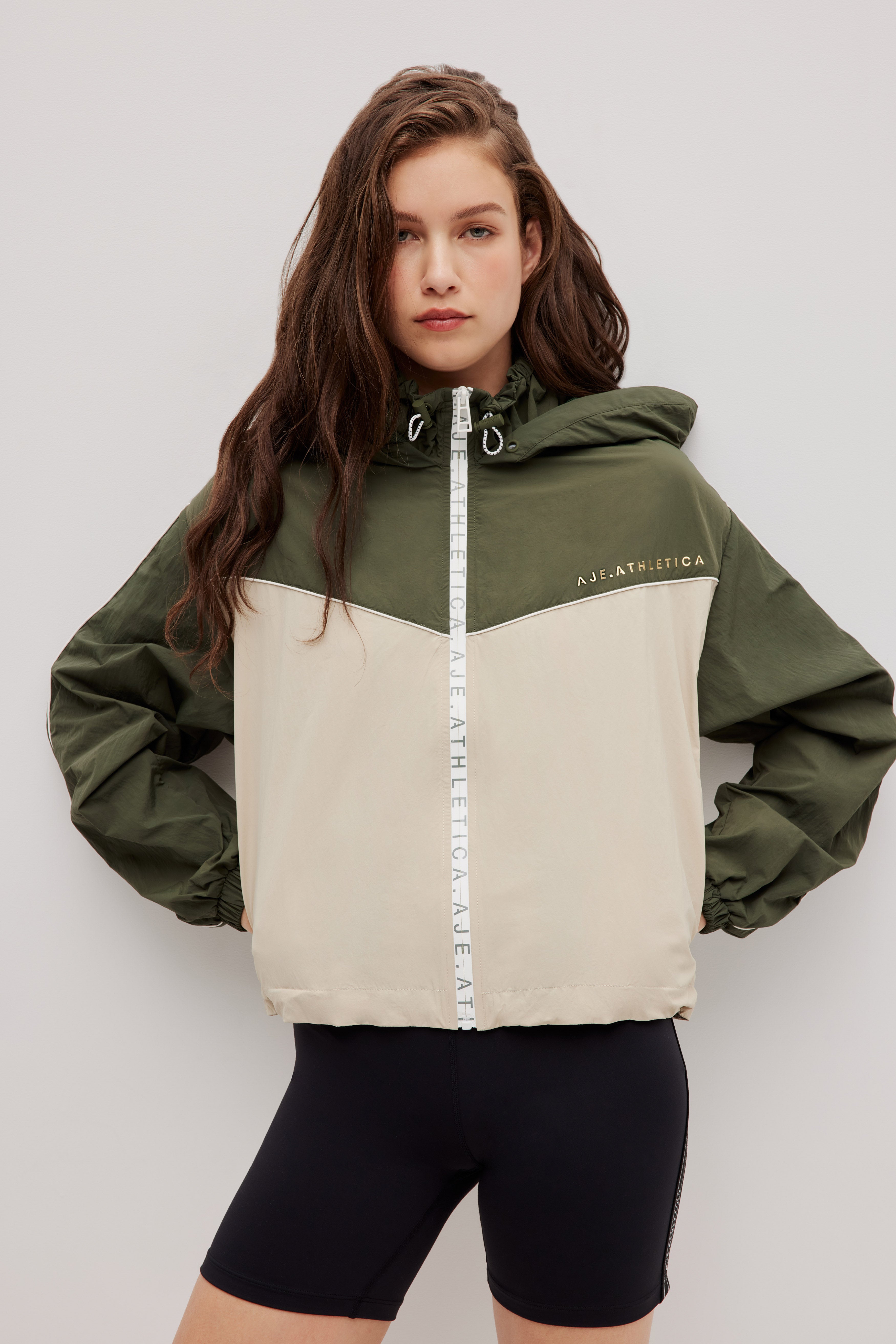 262AA2004_MLTI_3_1762209410