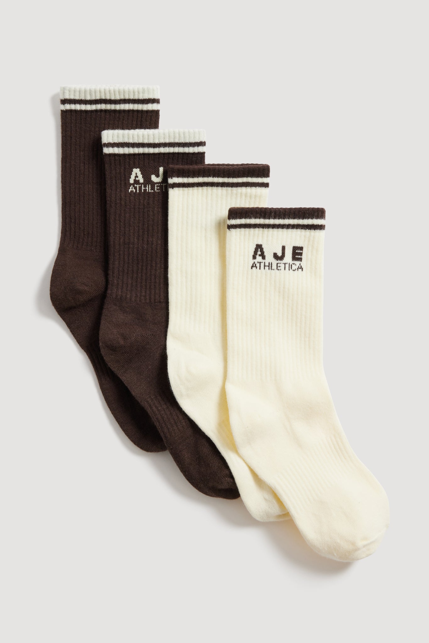 262AA8287_CHOC-BTR_2_1759731403