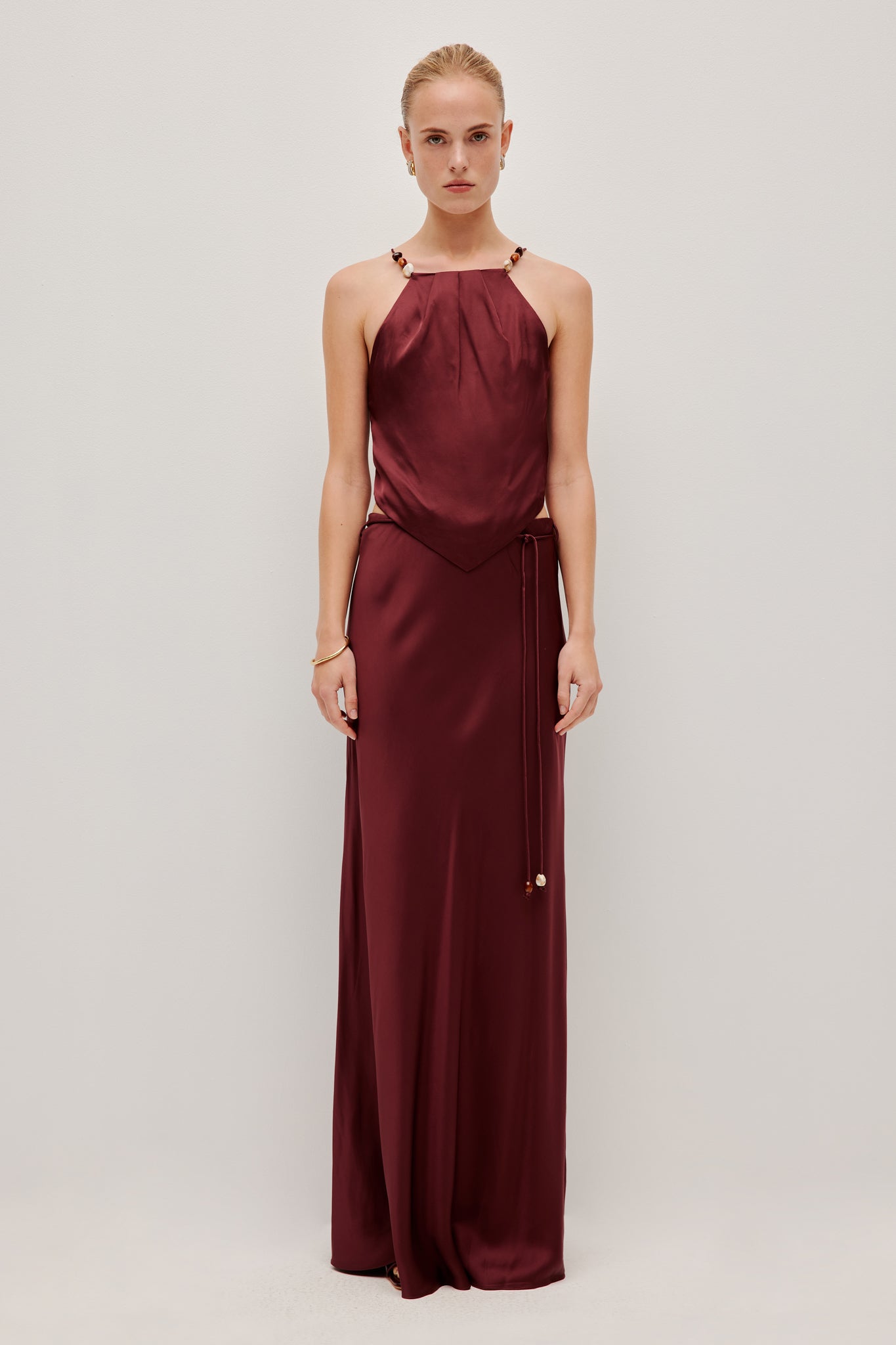 262AS1013_GARNET_5_1768795316