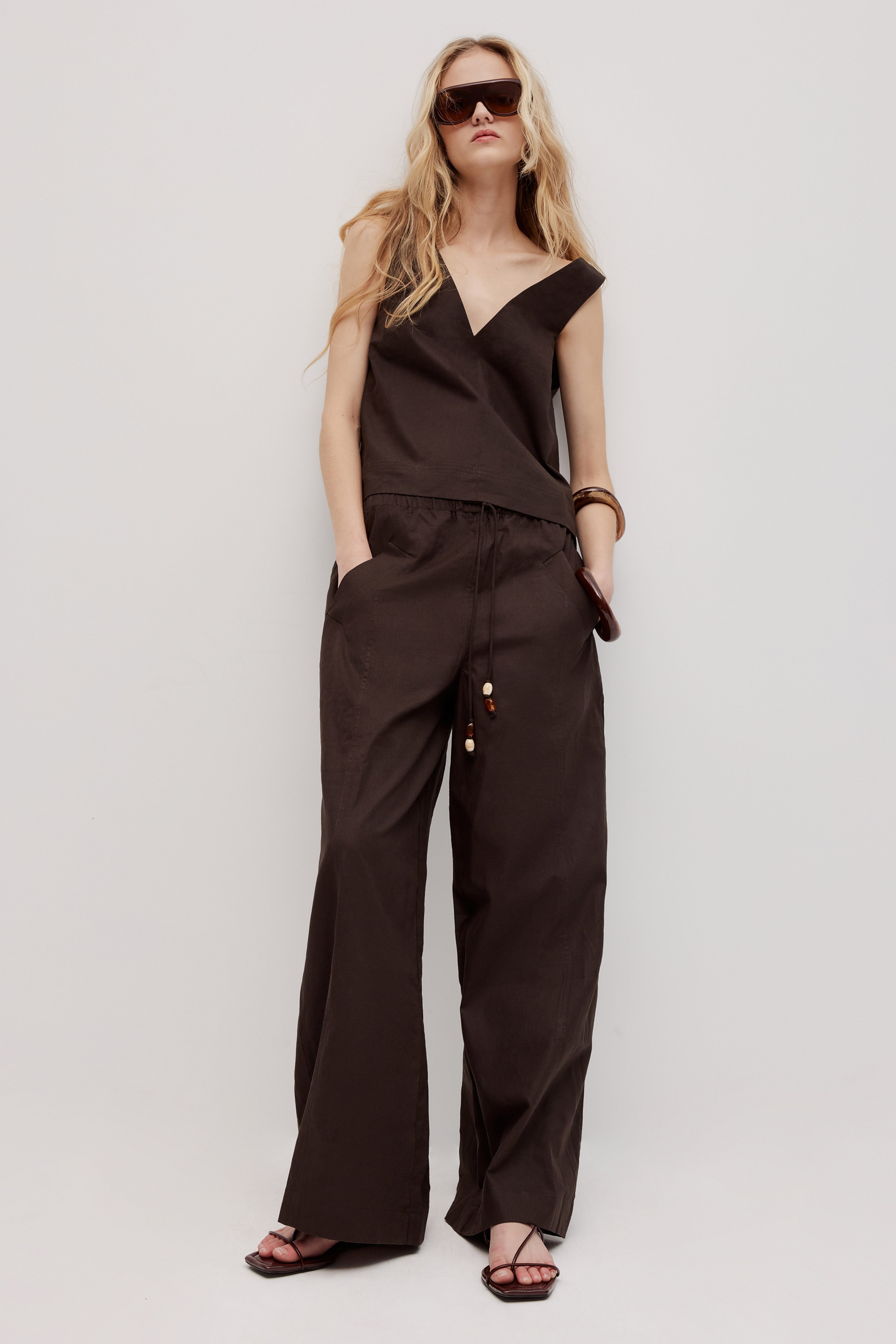 262AS3002_DP-CHOC_1_1758858768