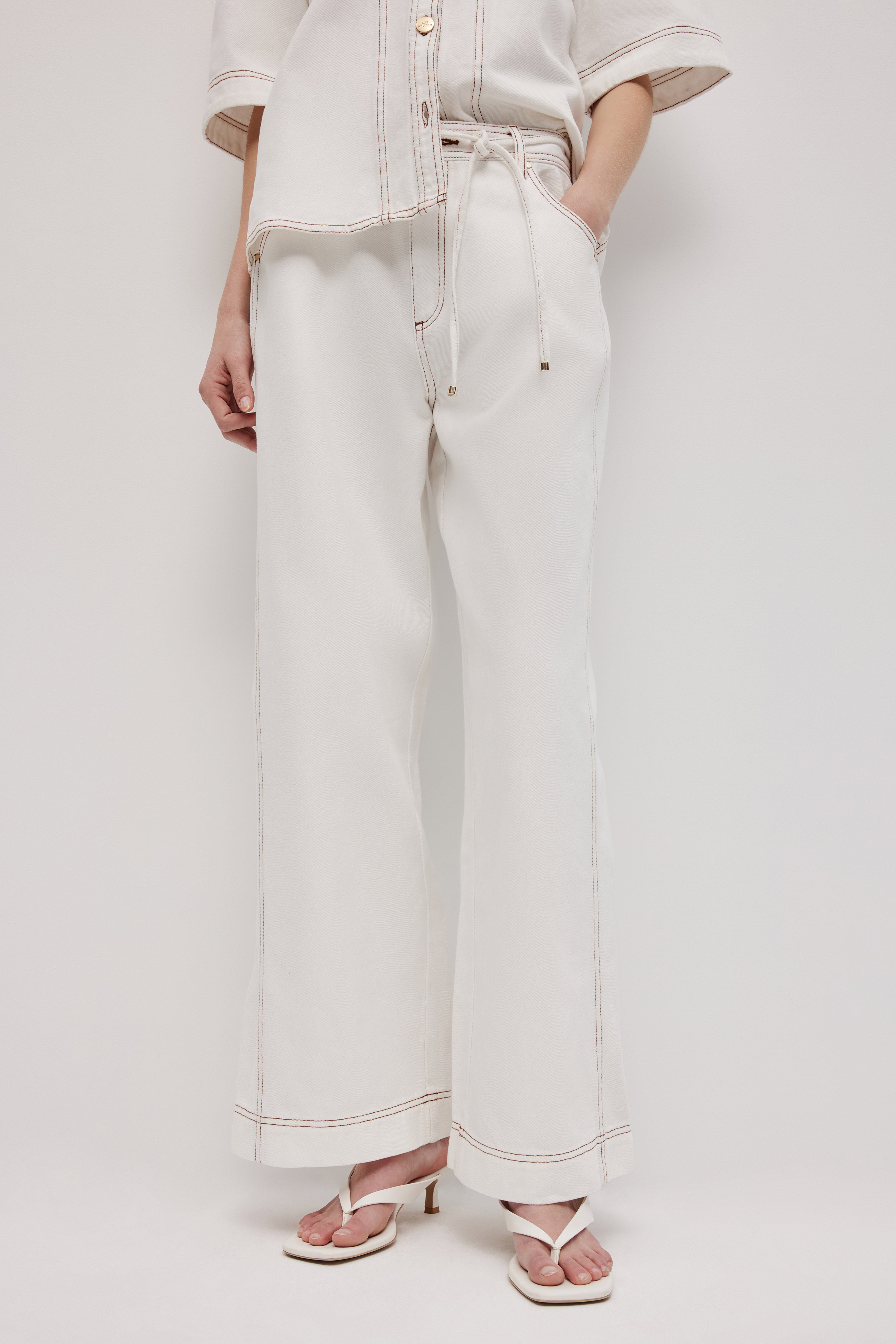 262AS3008_WHT_3_1758763656