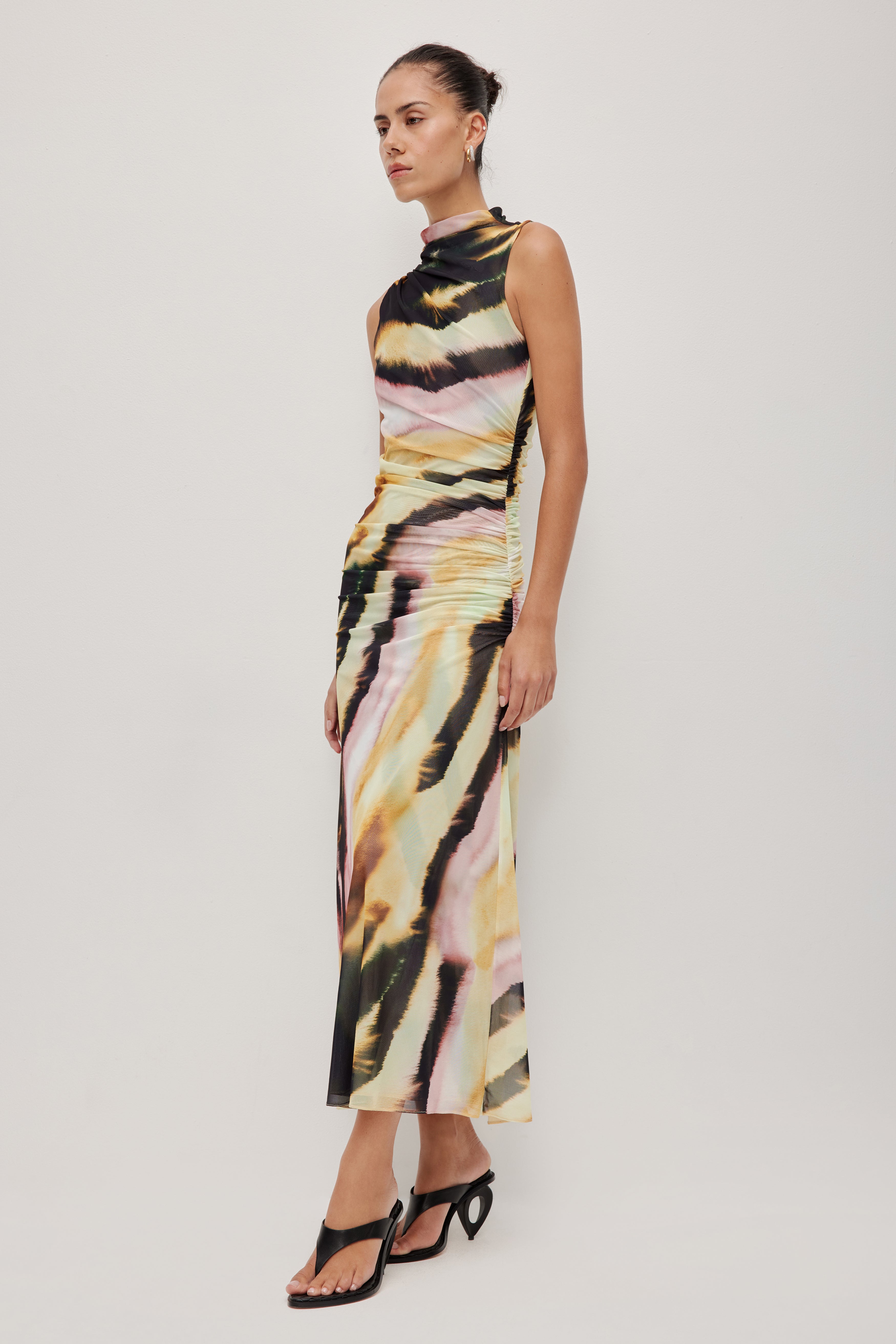 263AS5026_SOL-ZEB_2084_1771287653