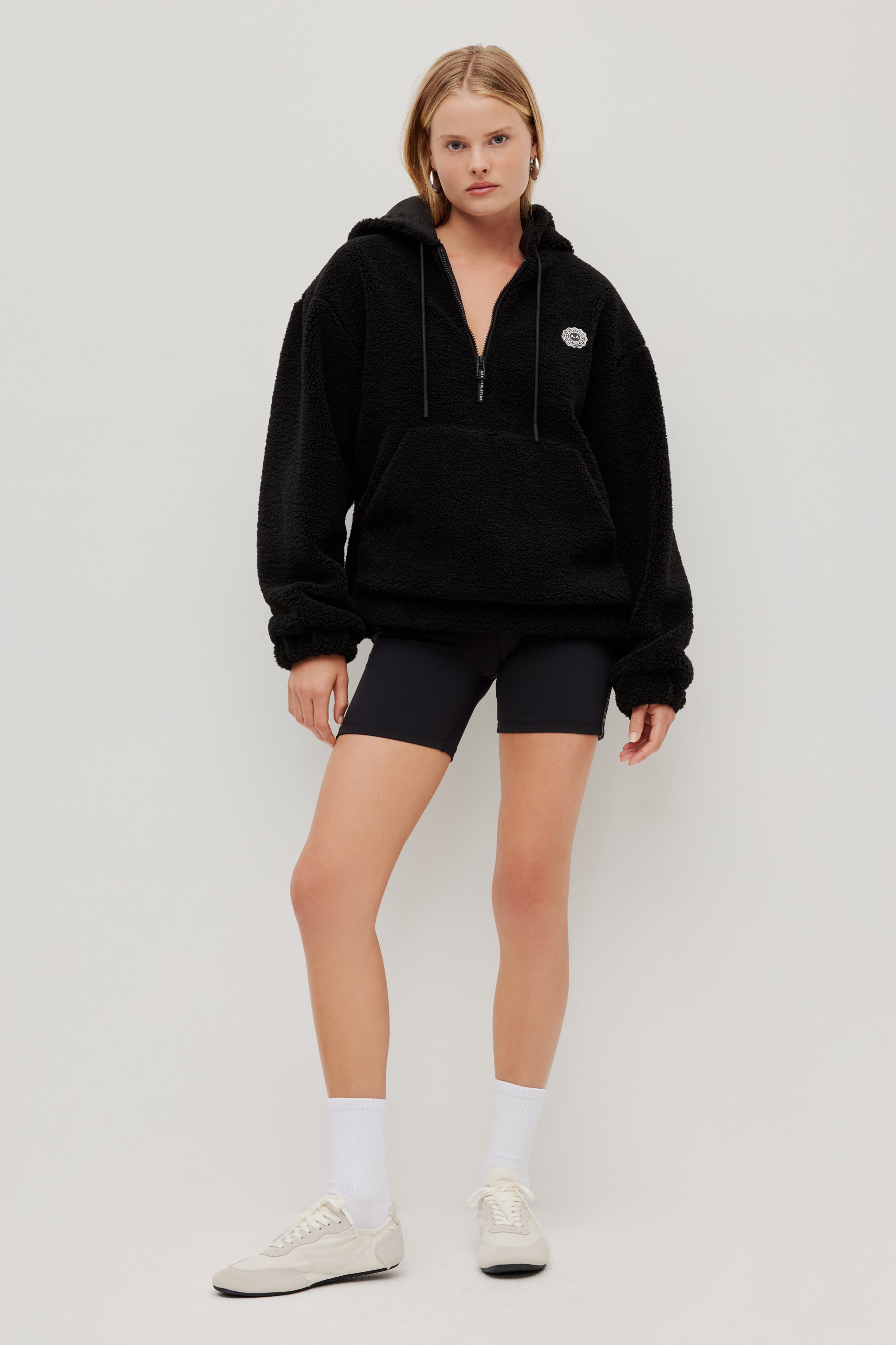 264AA1016_BLACK_1_1774407342