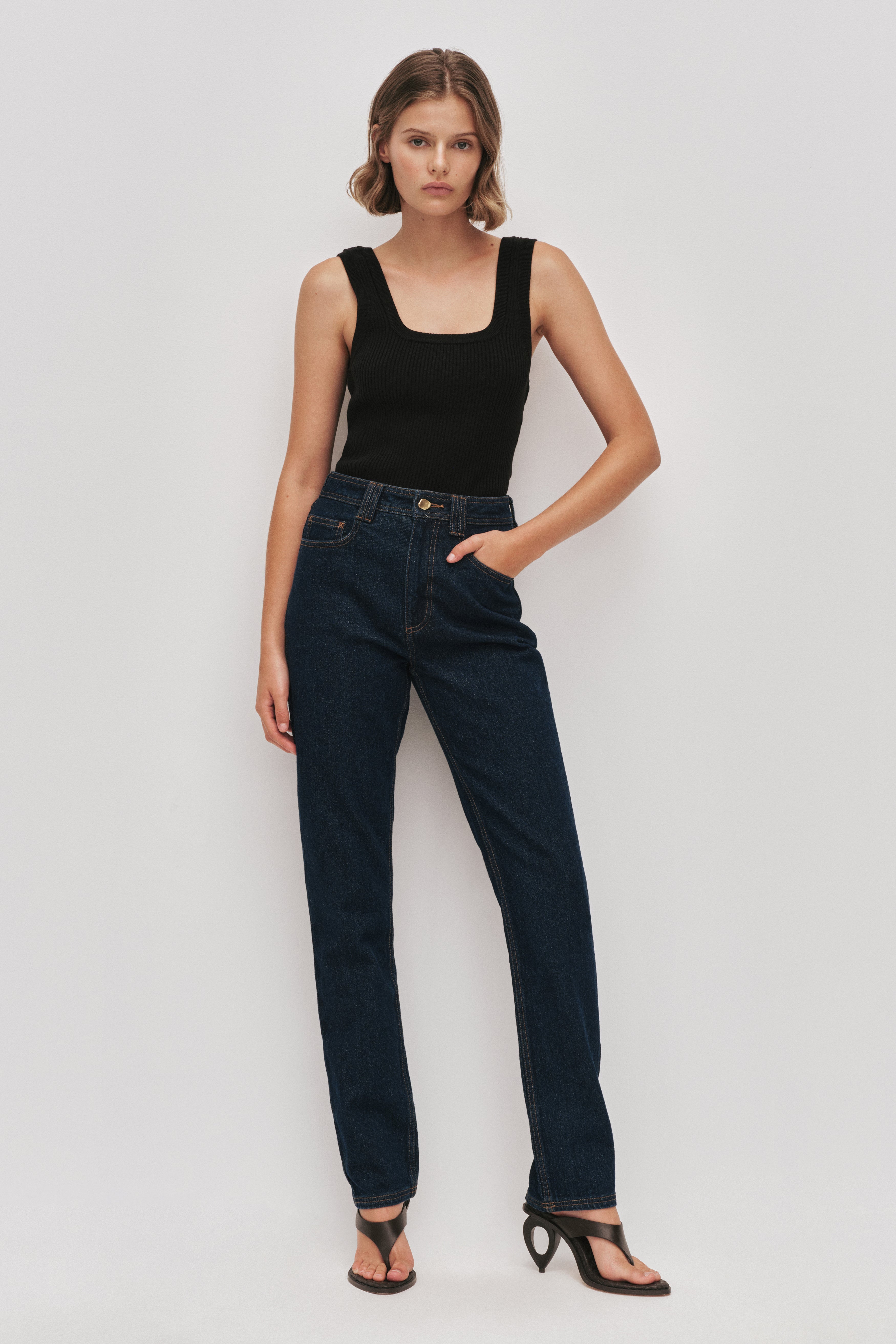 26CO3101_DK-CLASSIC_3_1770595515