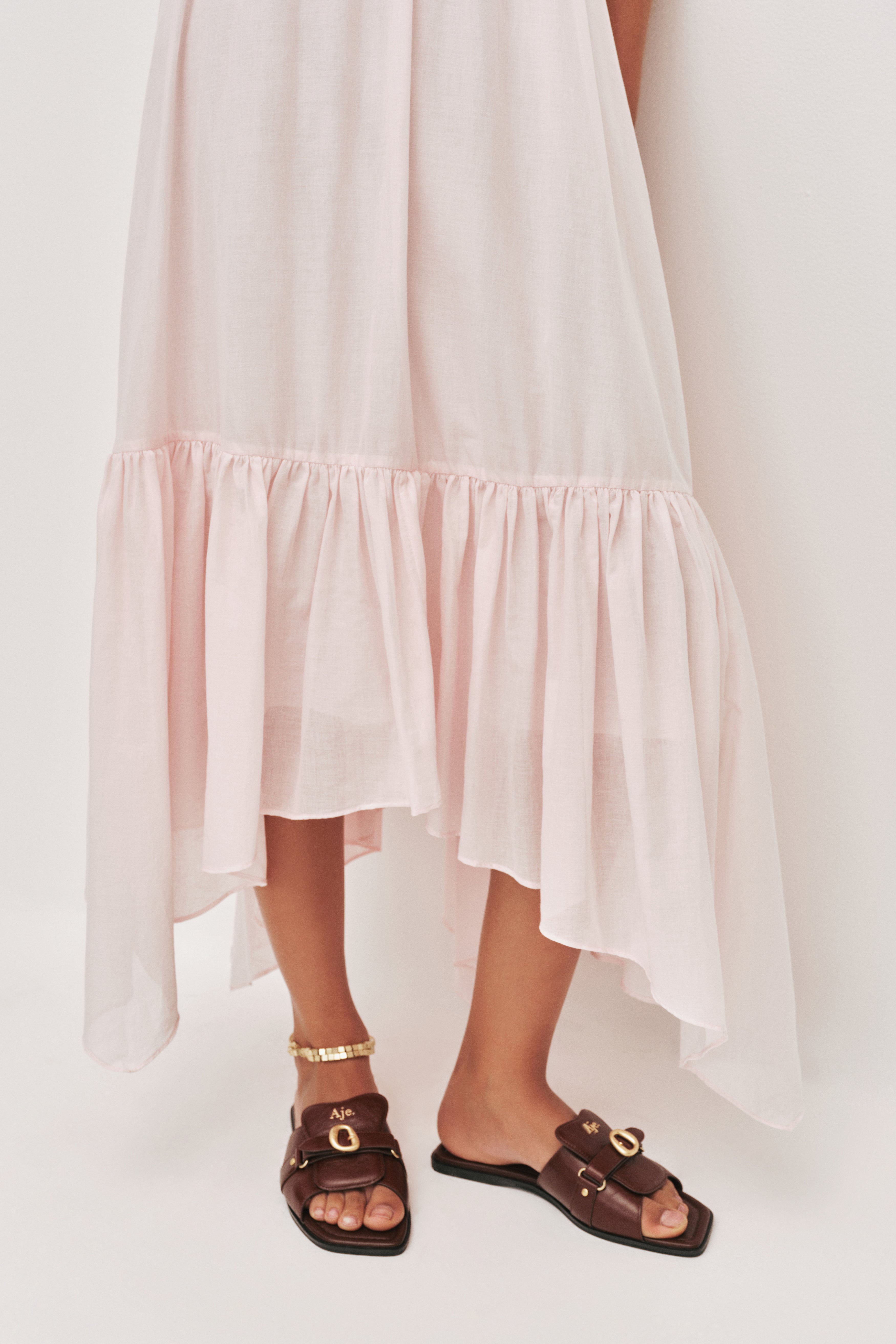 26CR5118_PSTL-PNK_6_1765316570