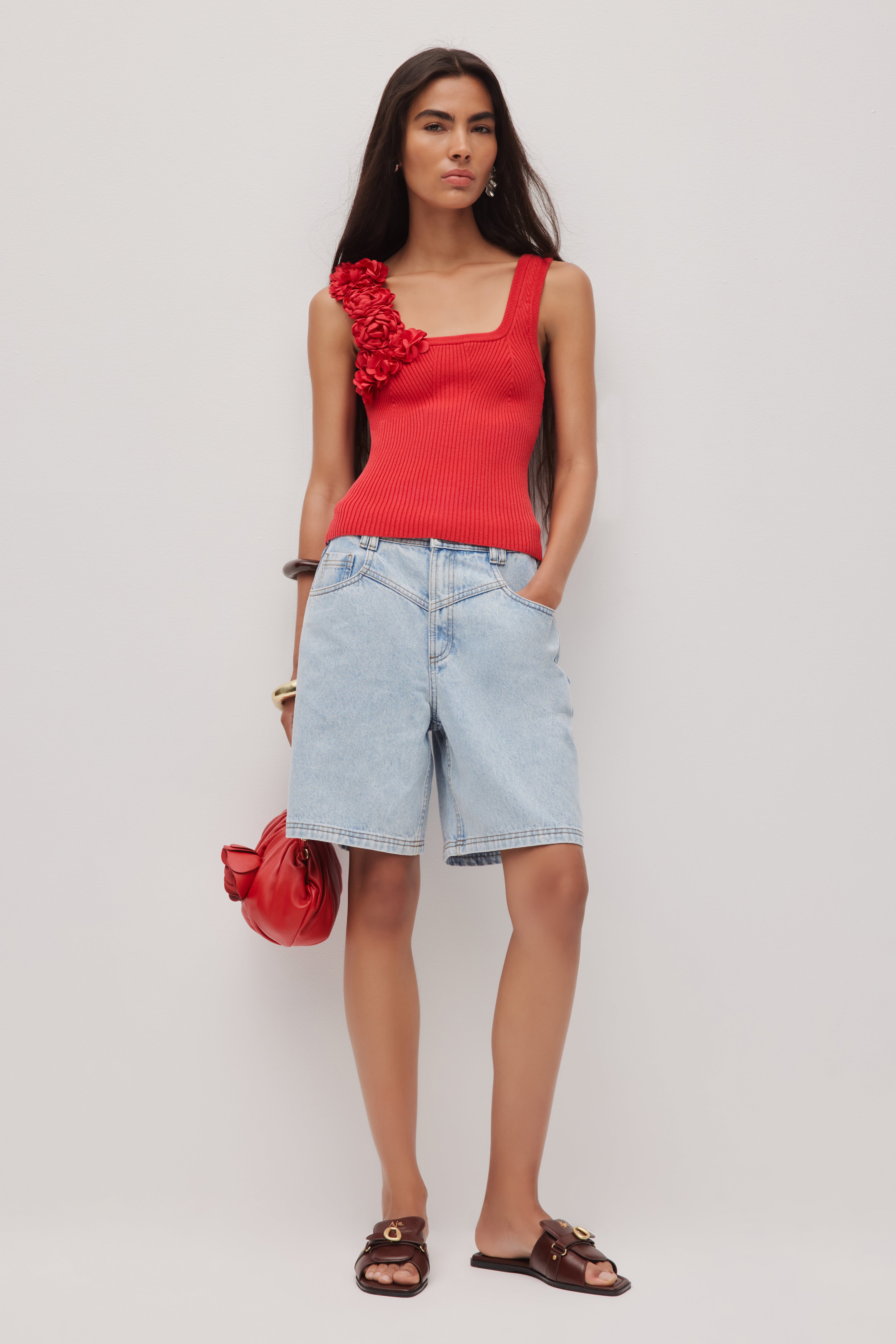 26RE1201_SCAR-RED_1_1764198103