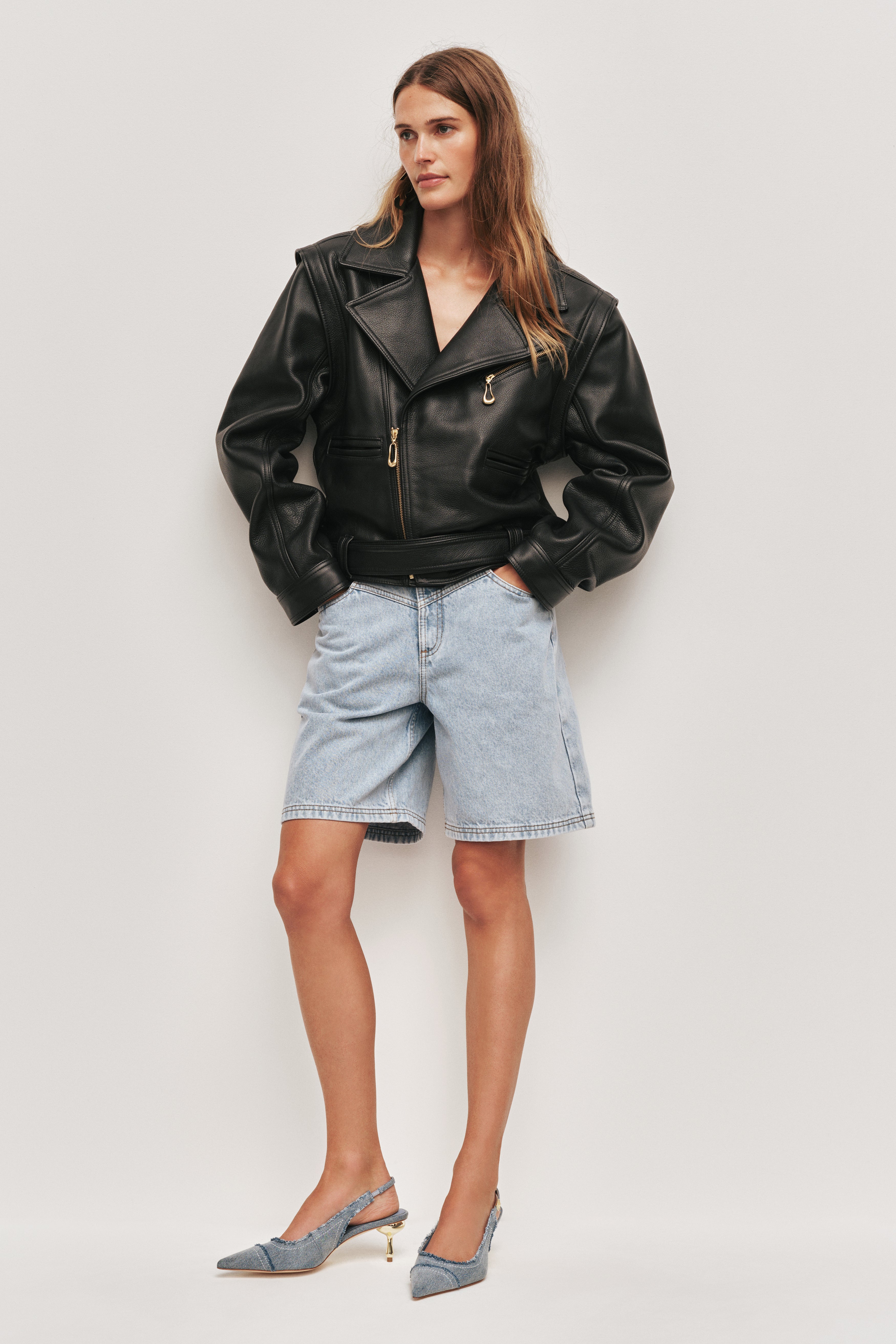 26RE2015_BLK_1_1765324254