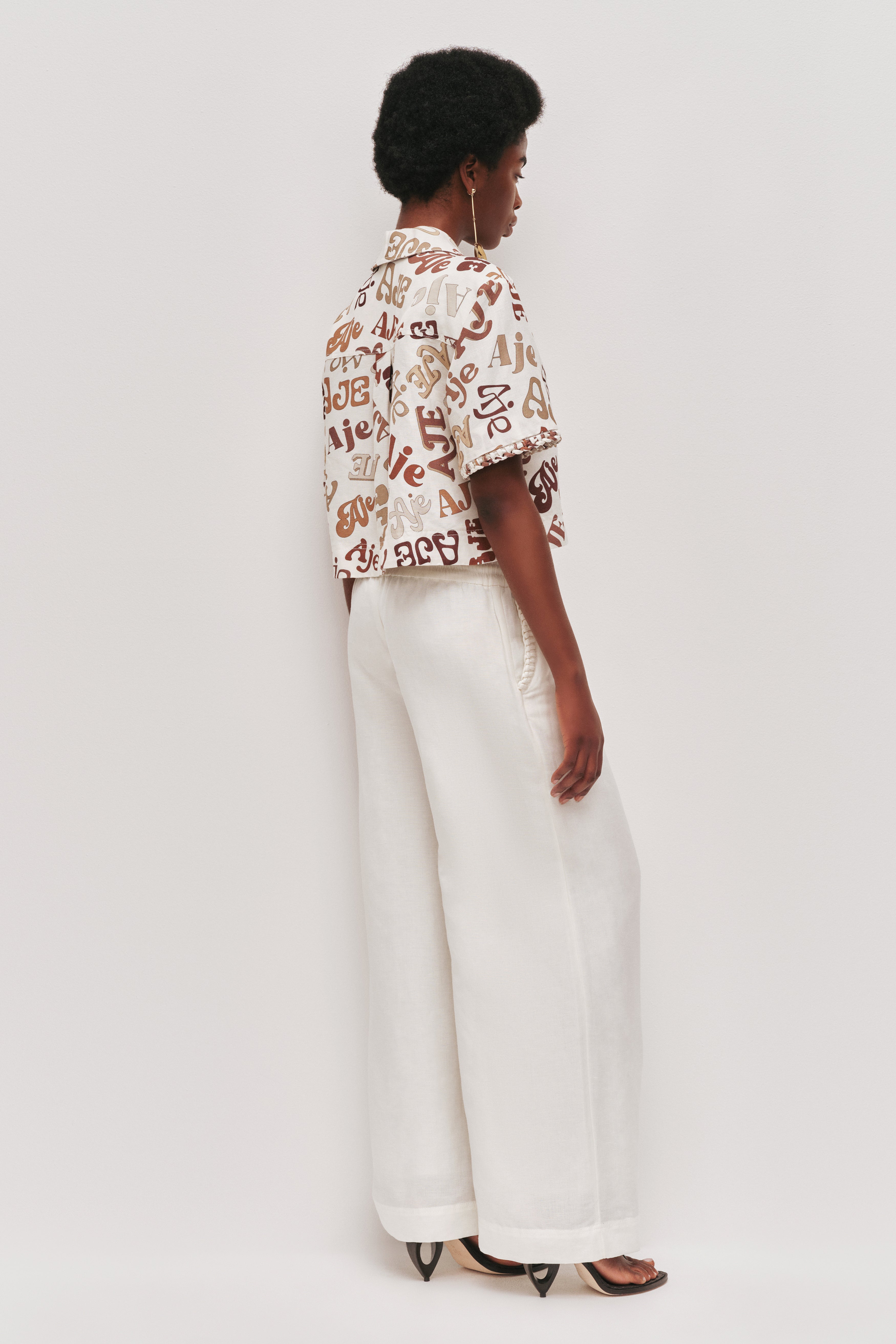 26RE3001_IVRY_5_1762675158