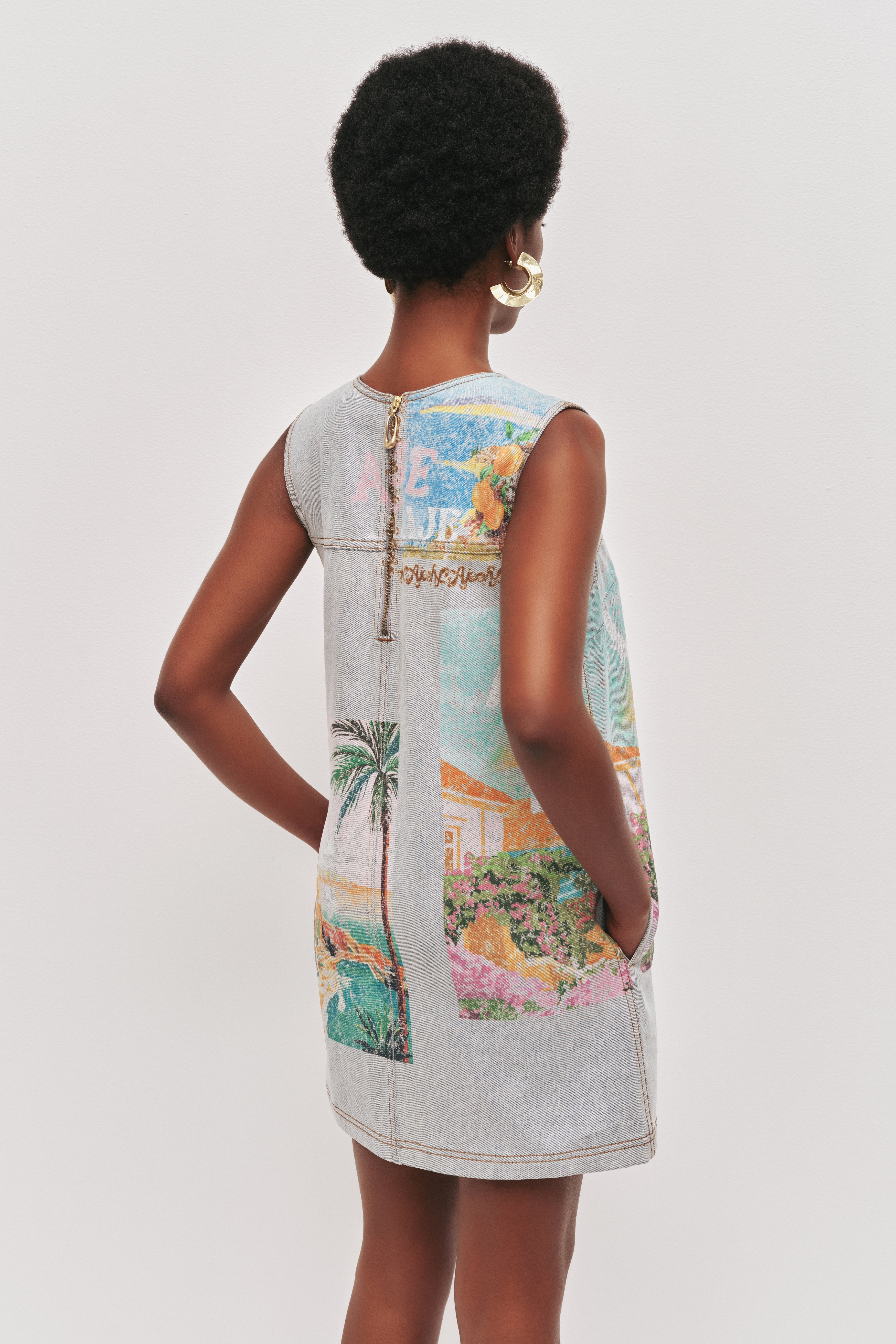 26RE5137_POSTCD-WSH_7_1762740248