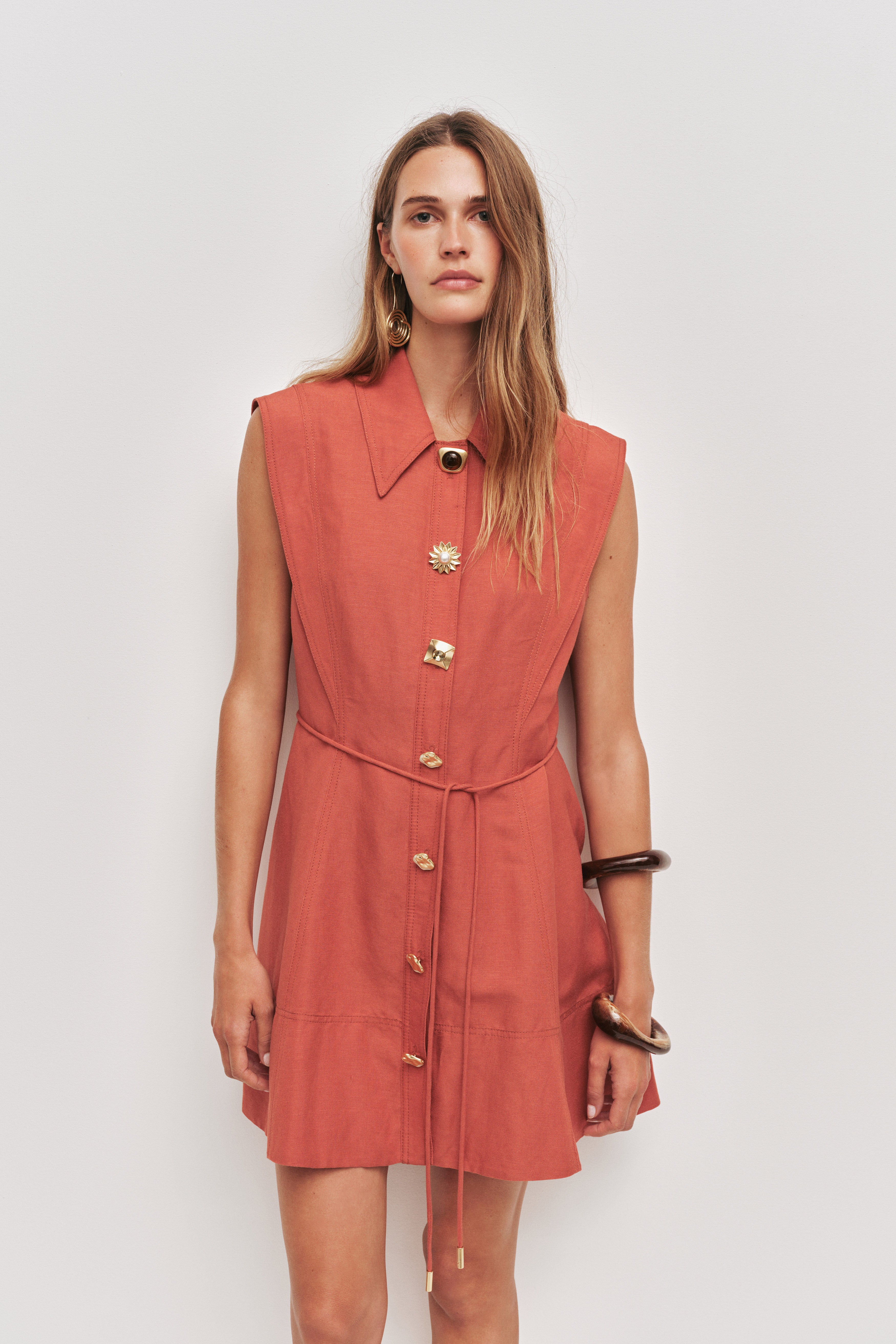 26RE5174_HONEY_3_1759282085