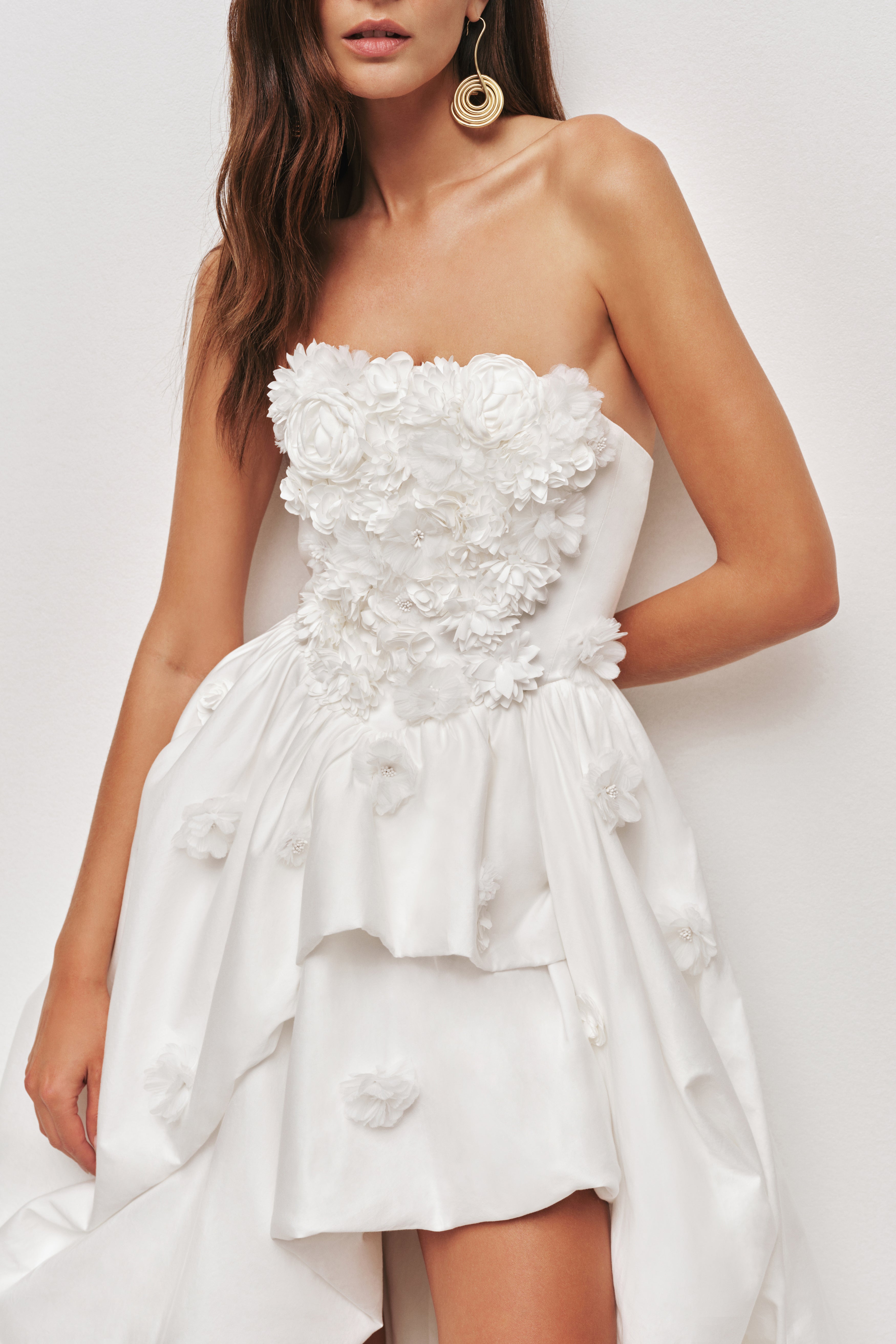 26RE5285_IVRY_4_1761515315